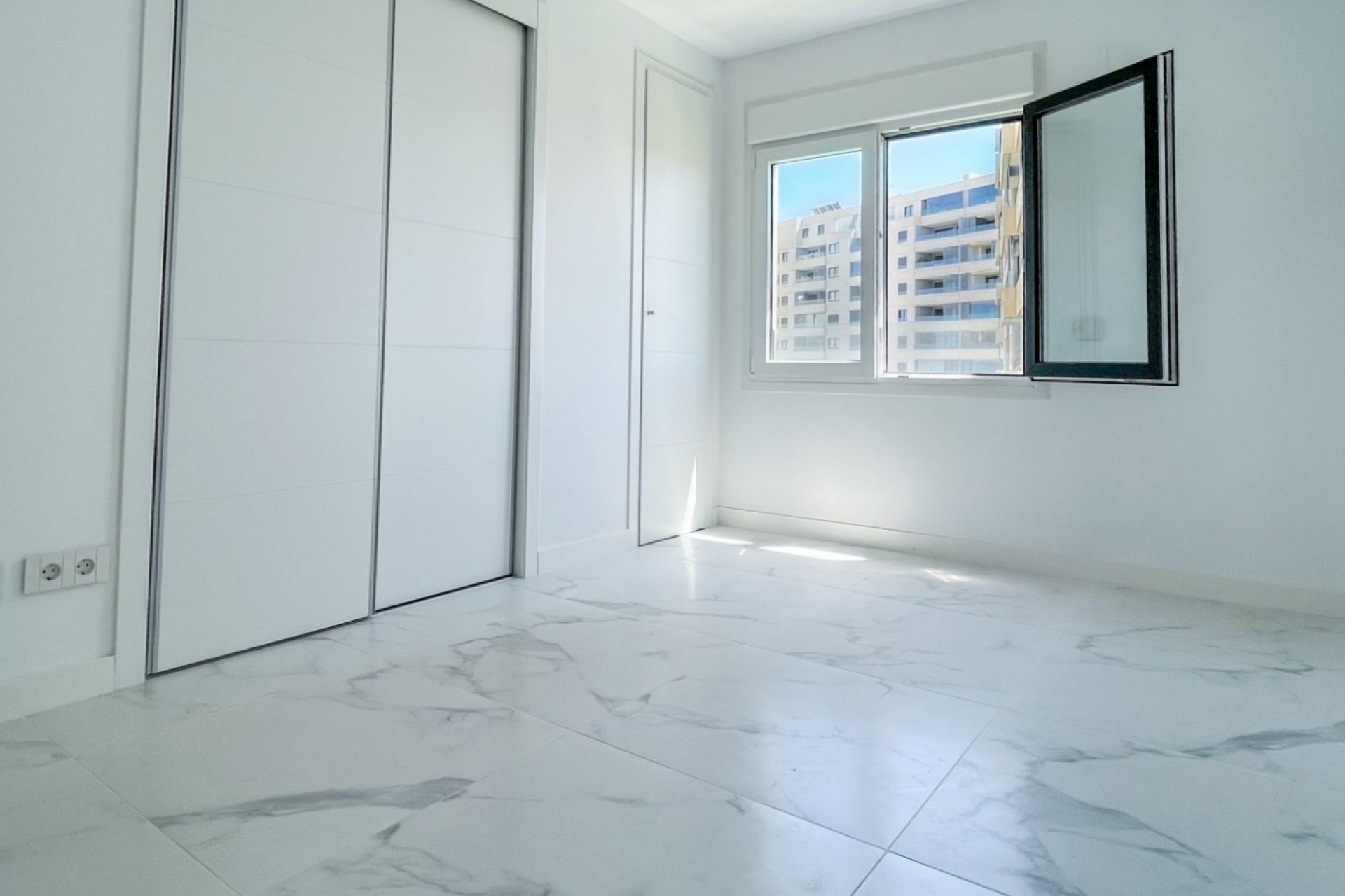 Återförsäljning - Apartment -
Orihuela Costa - Costa Blanca