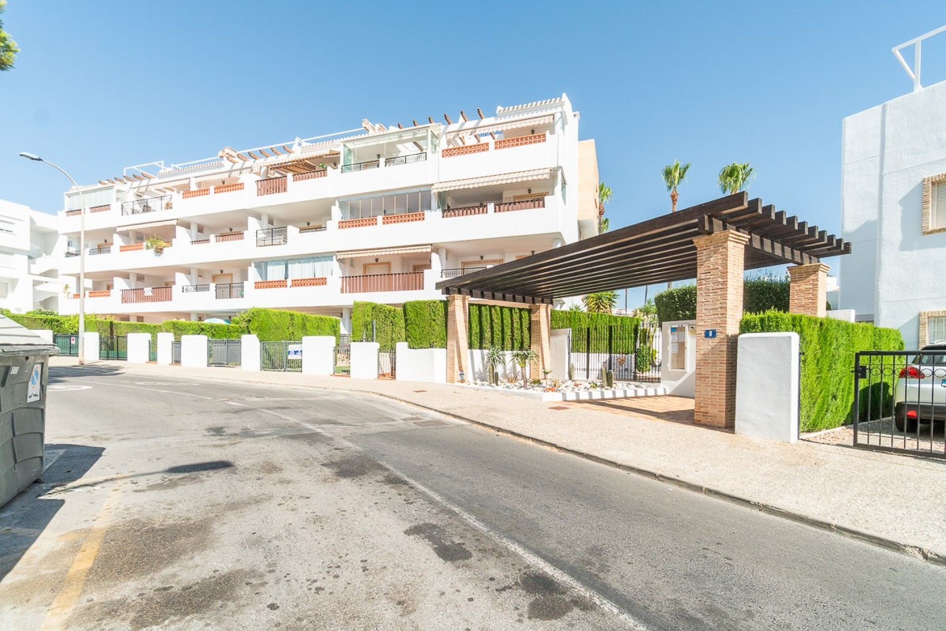 Återförsäljning - Apartment -
Orihuela Costa - Costa Blanca