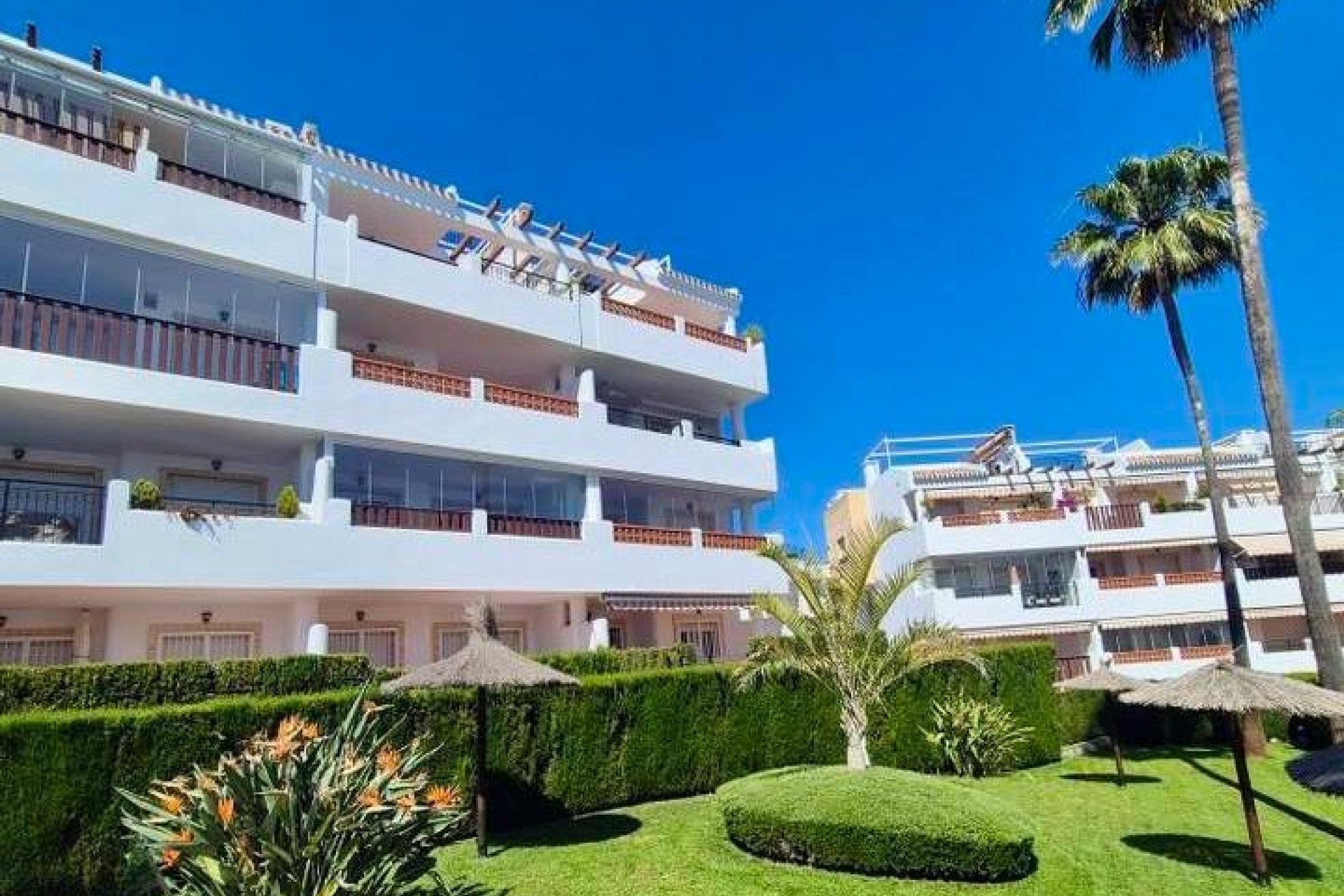Återförsäljning - Apartment -
Orihuela Costa - Costa Blanca