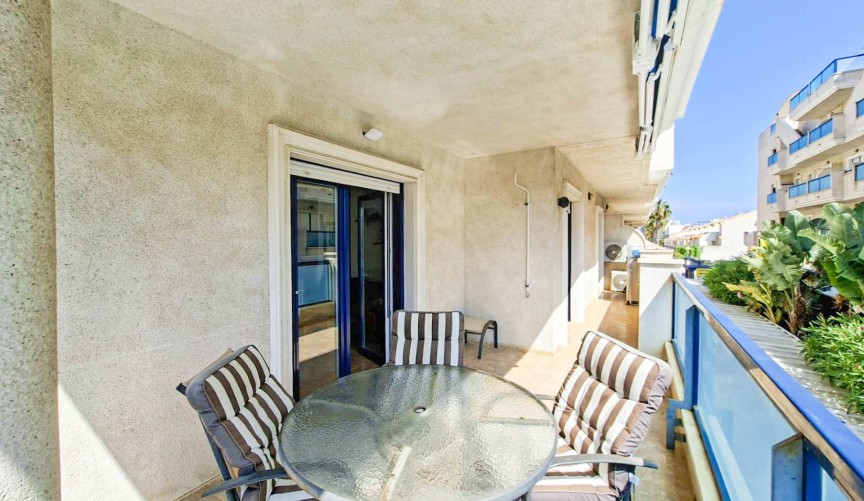 Återförsäljning - Apartment -
Orihuela Costa - Costa Blanca