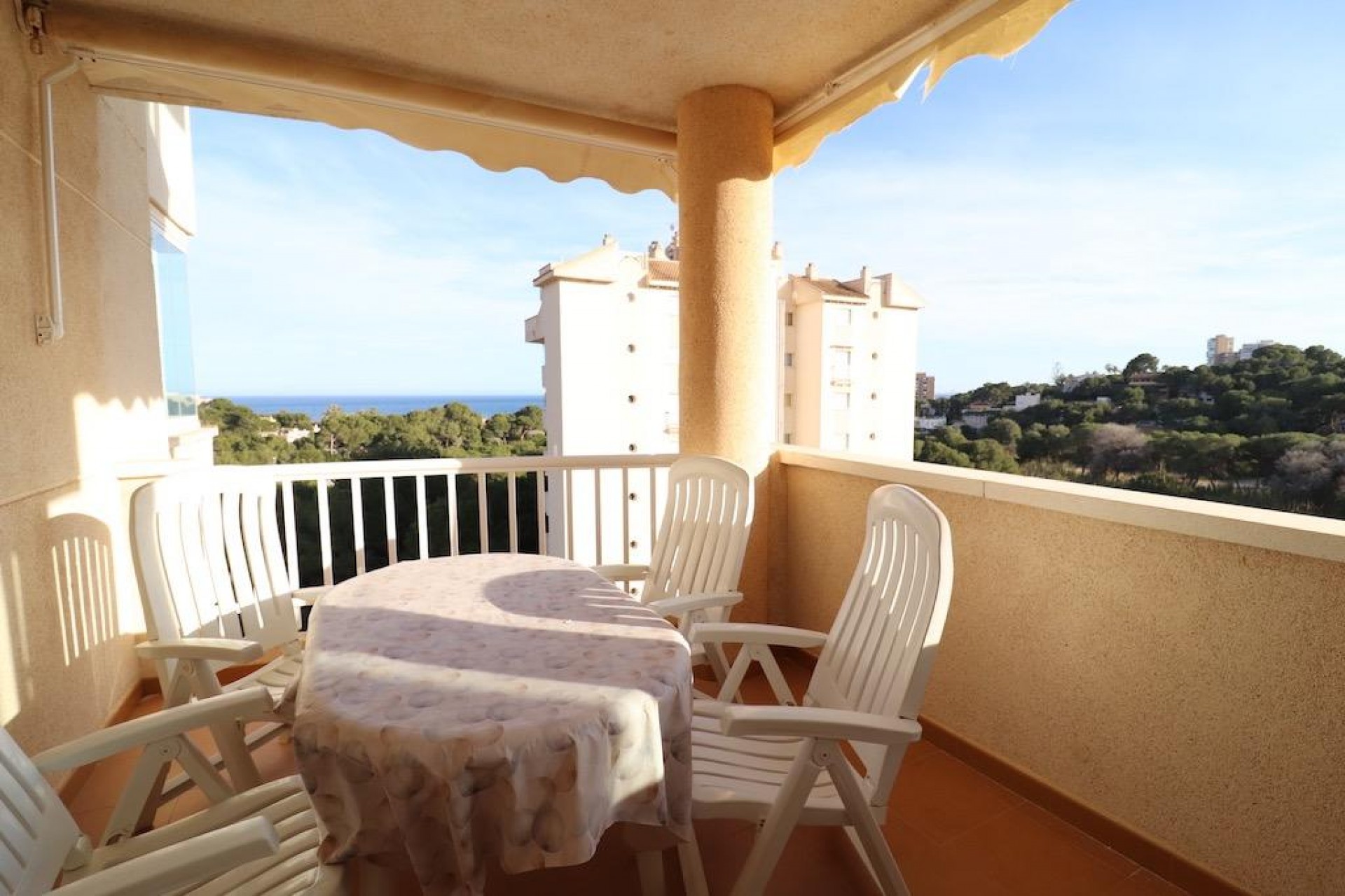 Återförsäljning - Apartment -
Orihuela Costa - Costa Blanca