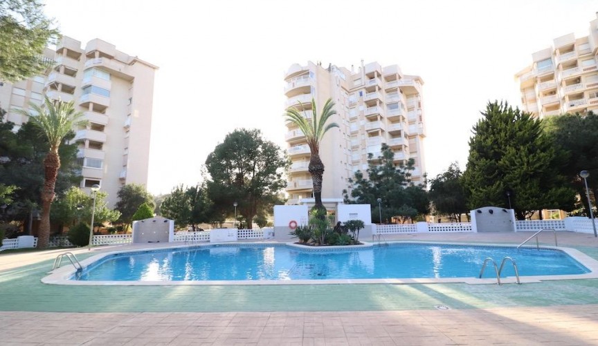 Återförsäljning - Apartment -
Orihuela Costa - Costa Blanca