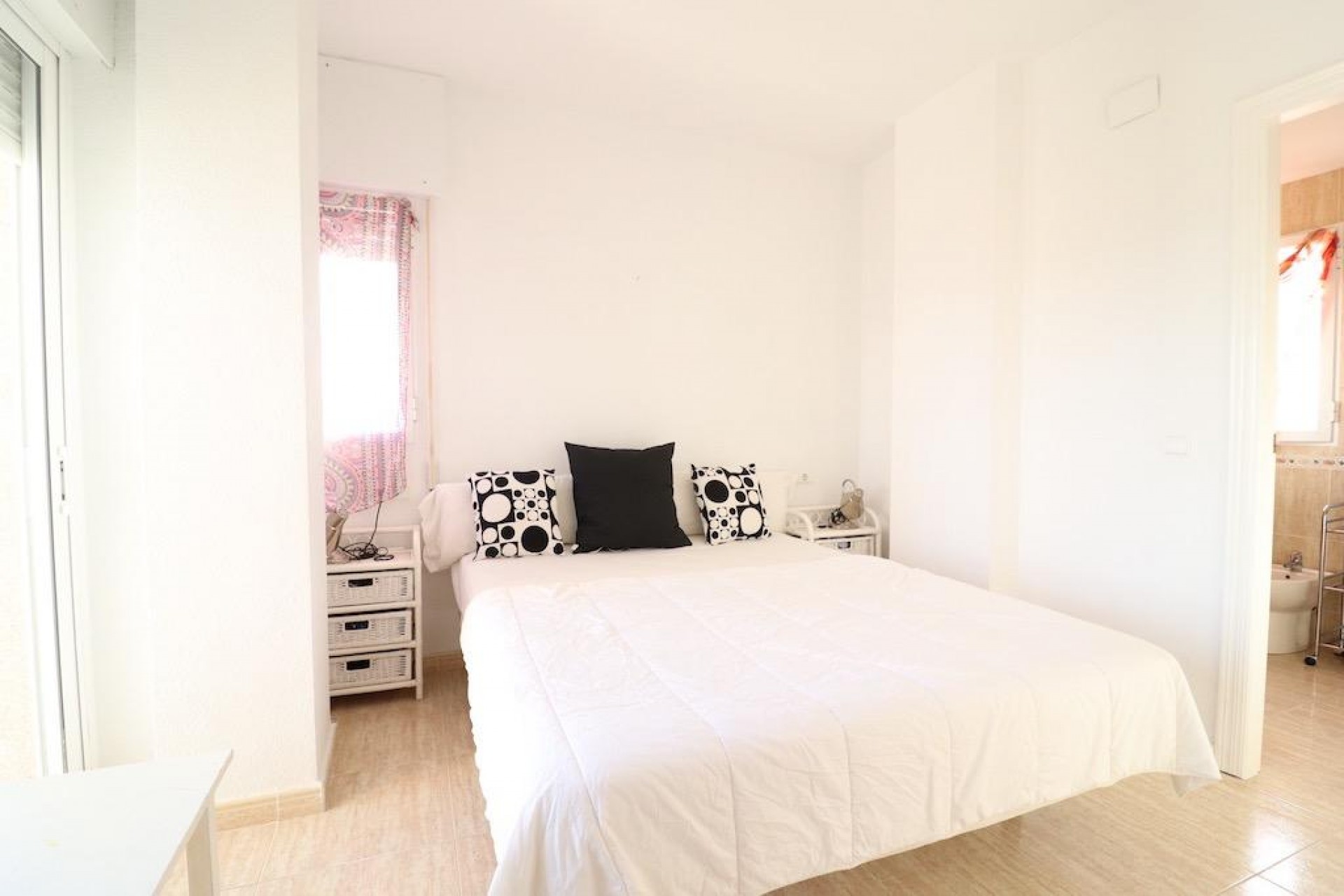 Återförsäljning - Apartment -
Orihuela Costa - Costa Blanca