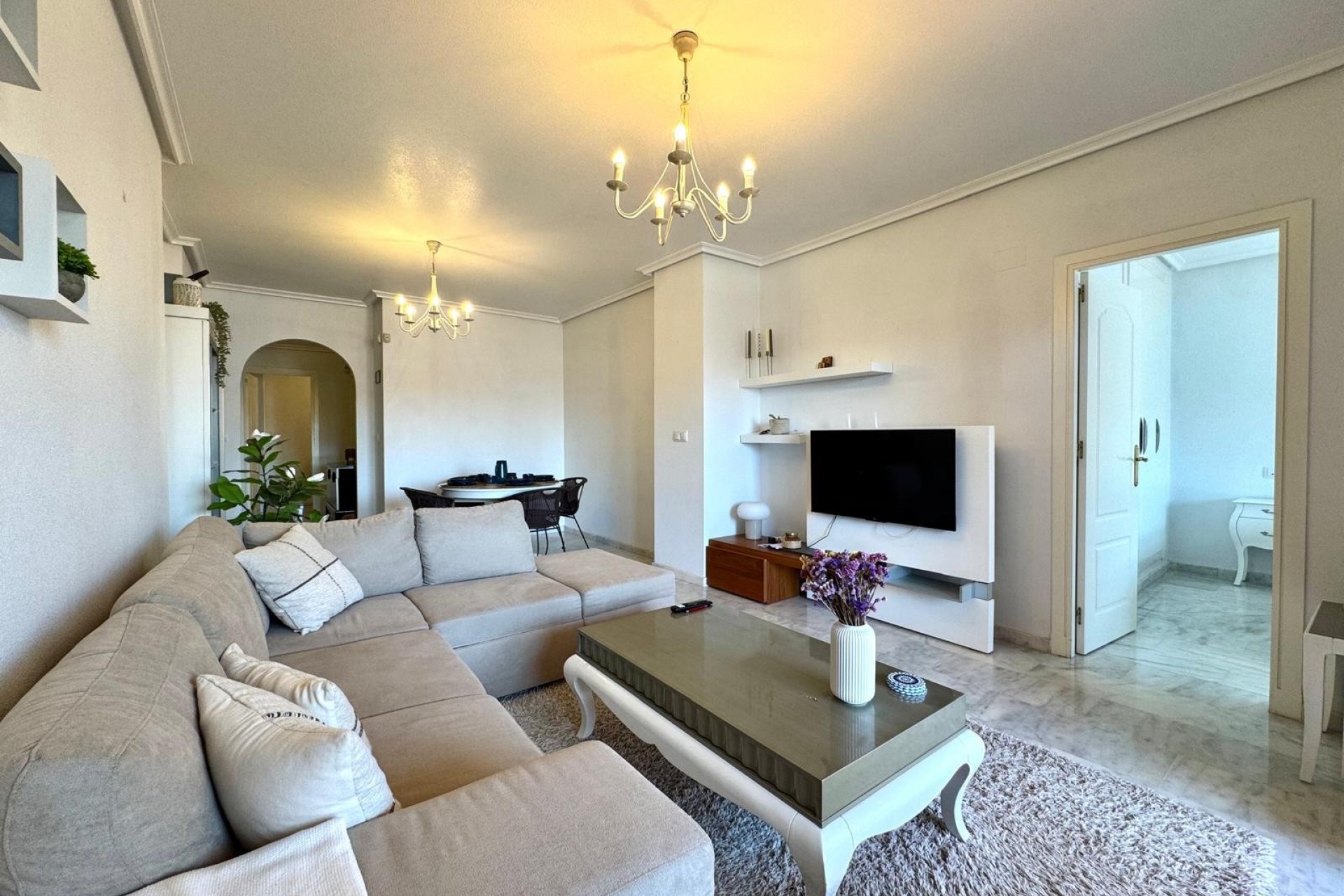 Återförsäljning - Apartment -
Orihuela Costa - Costa Blanca