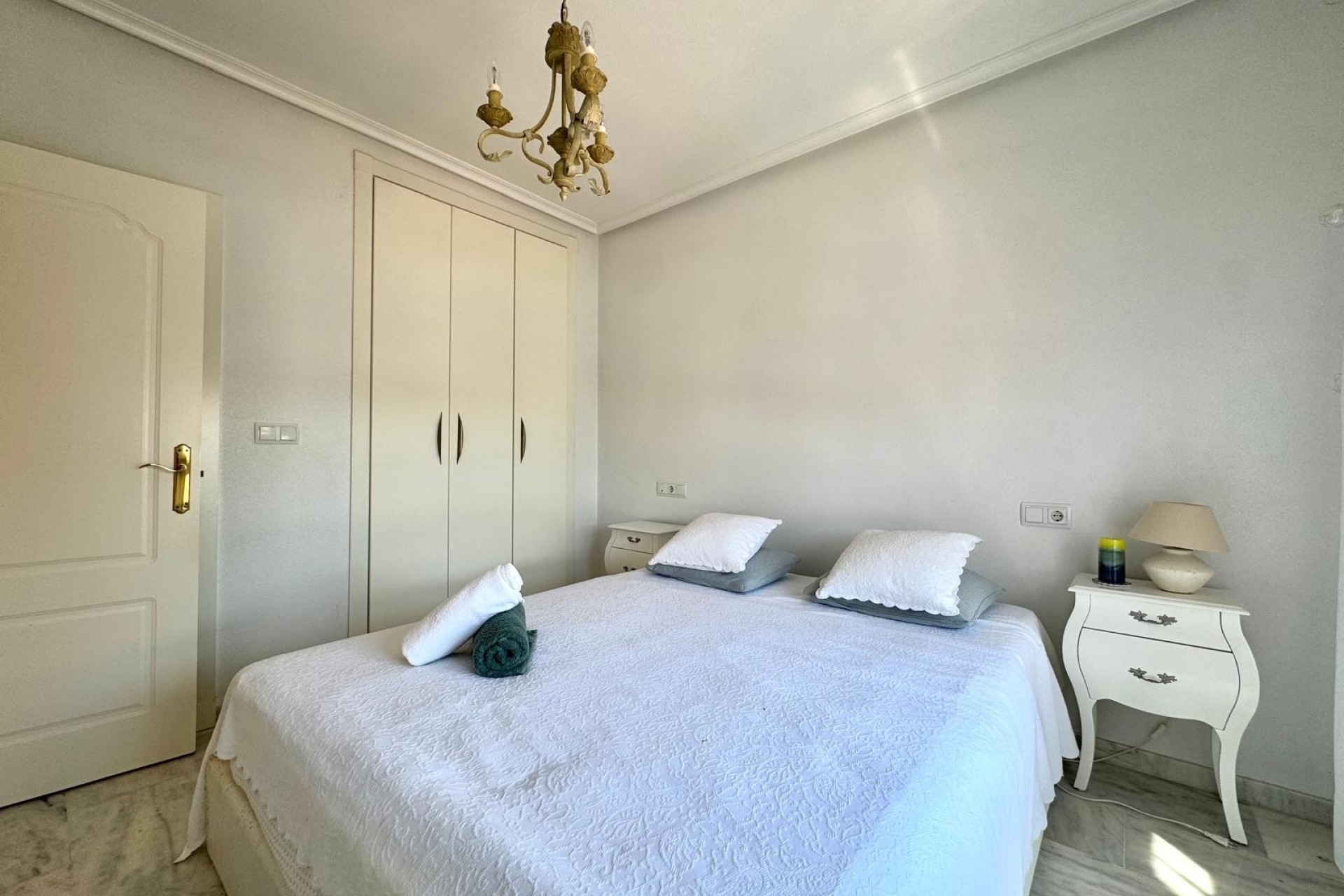 Återförsäljning - Apartment -
Orihuela Costa - Costa Blanca