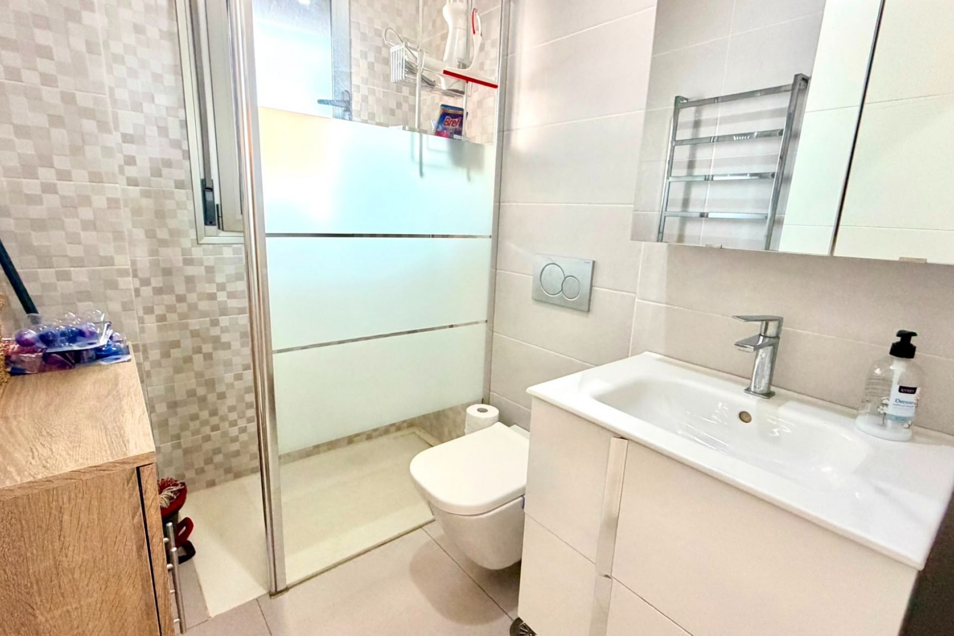 Återförsäljning - Apartment -
Orihuela Costa - Costa Blanca