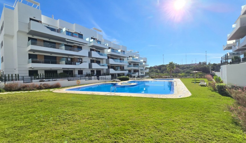 Återförsäljning - Apartment -
Orihuela Costa - Costa Blanca