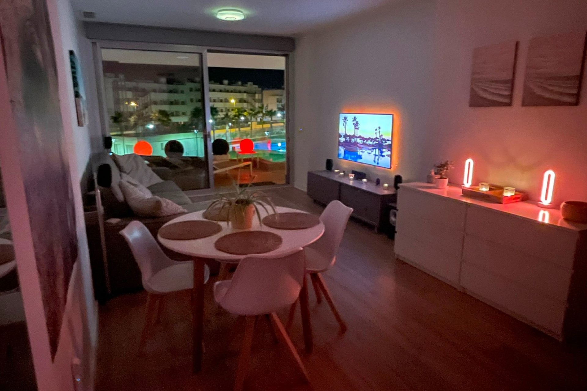 Återförsäljning - Apartment -
Orihuela Costa - Costa Blanca