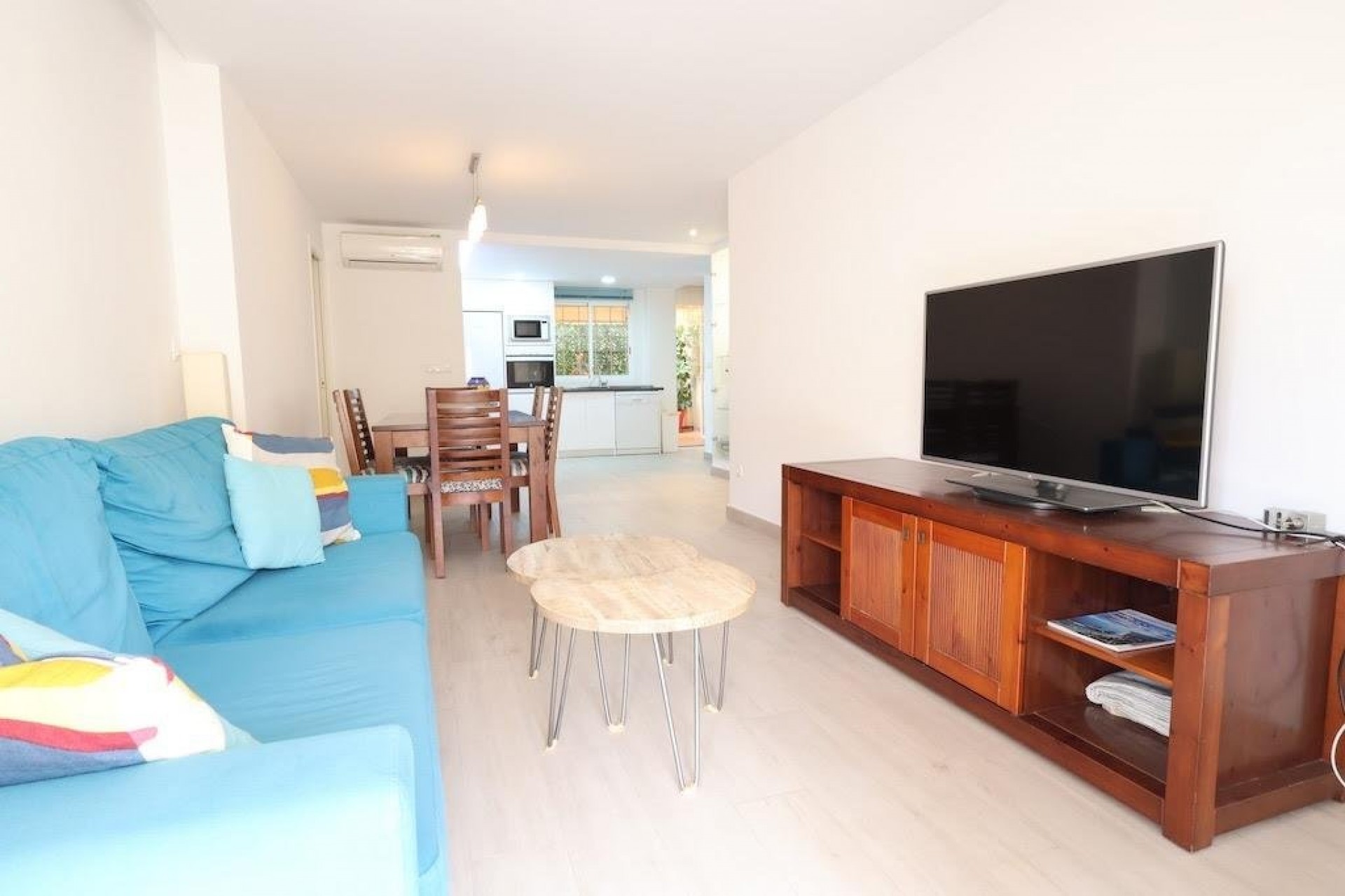 Återförsäljning - Apartment -
Orihuela Costa - Costa Blanca