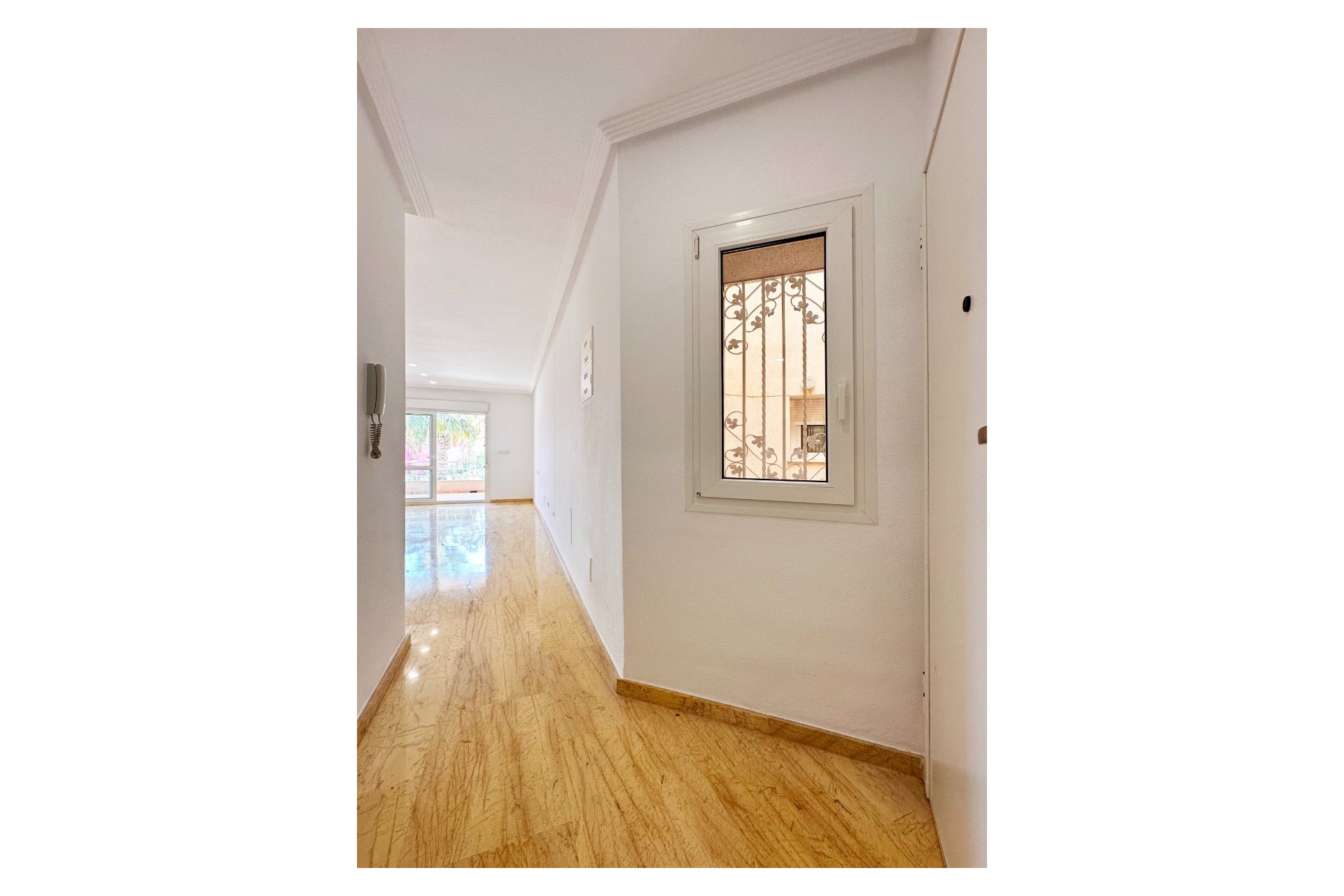 Återförsäljning - Apartment -
Orihuela Costa - Costa Blanca