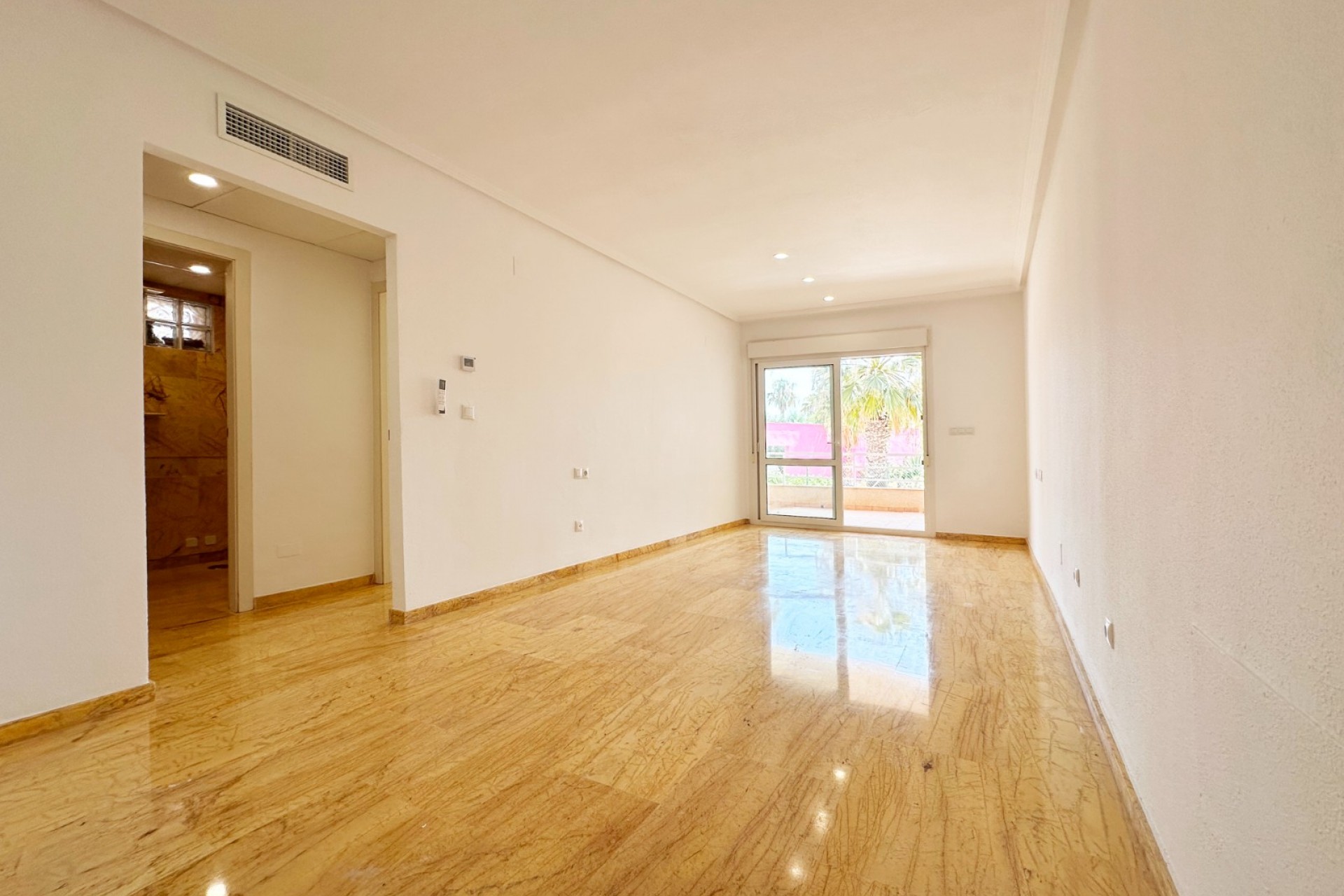 Återförsäljning - Apartment -
Orihuela Costa - Costa Blanca