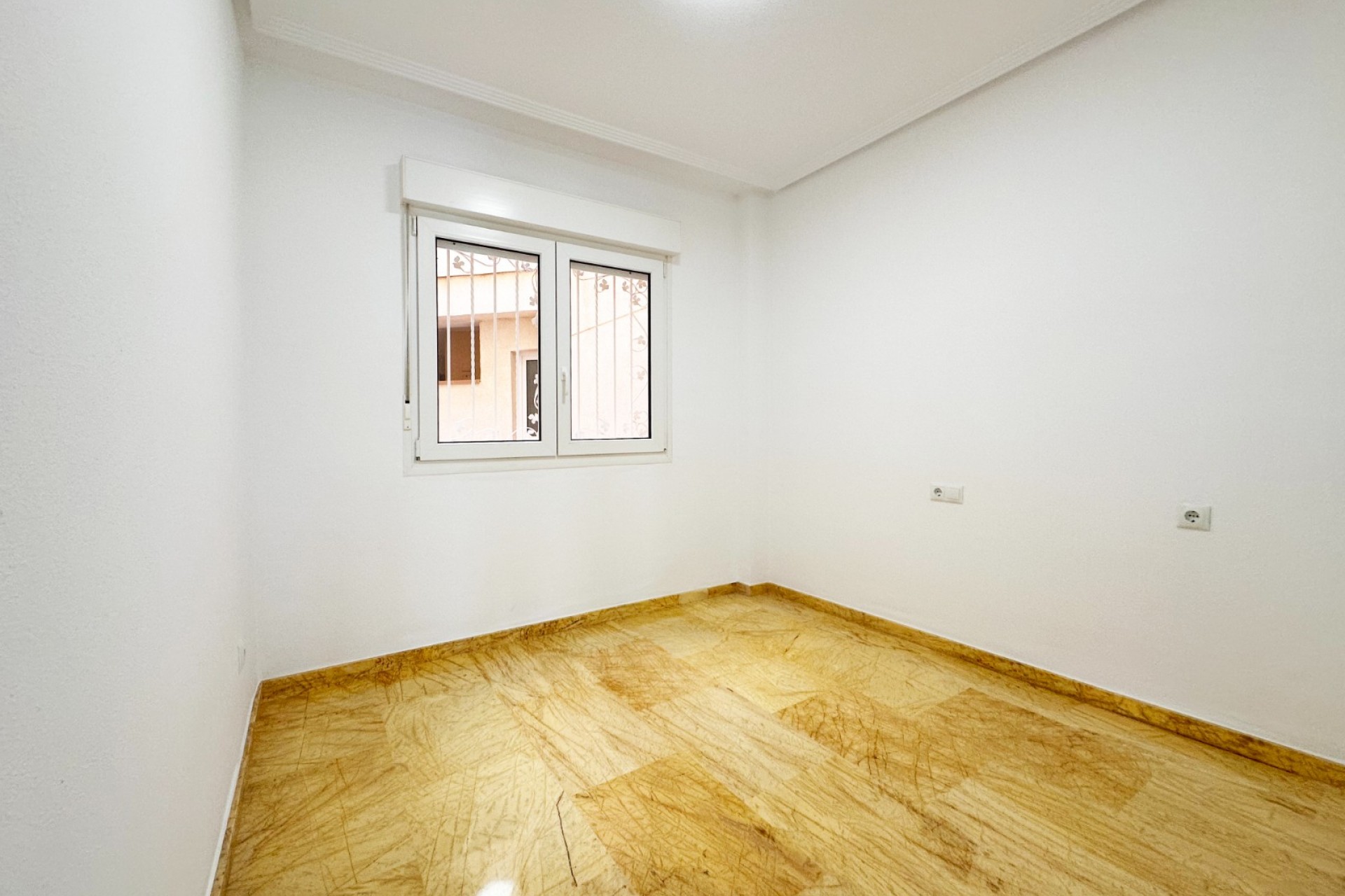 Återförsäljning - Apartment -
Orihuela Costa - Costa Blanca