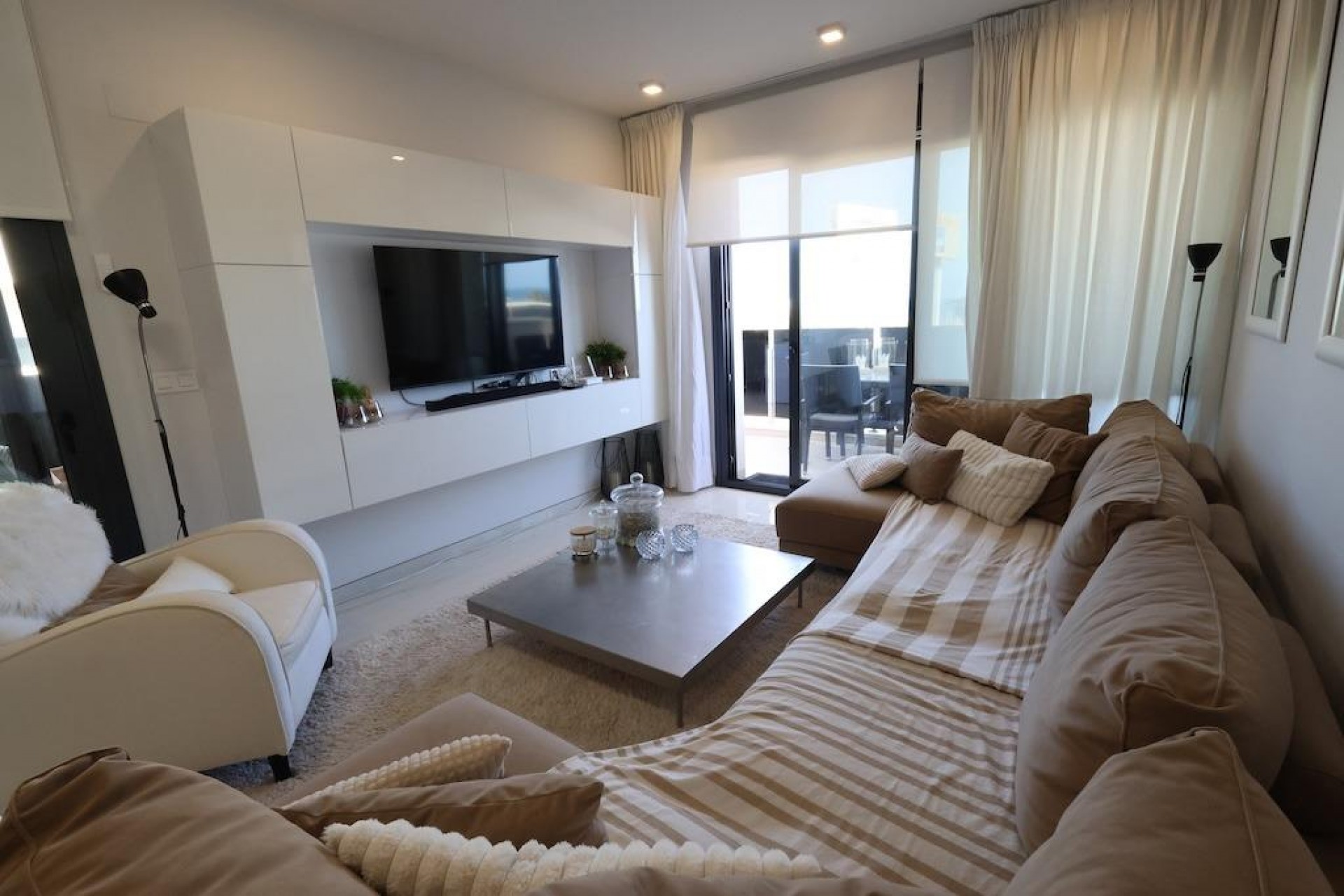 Återförsäljning - Apartment -
Orihuela Costa - Costa Blanca