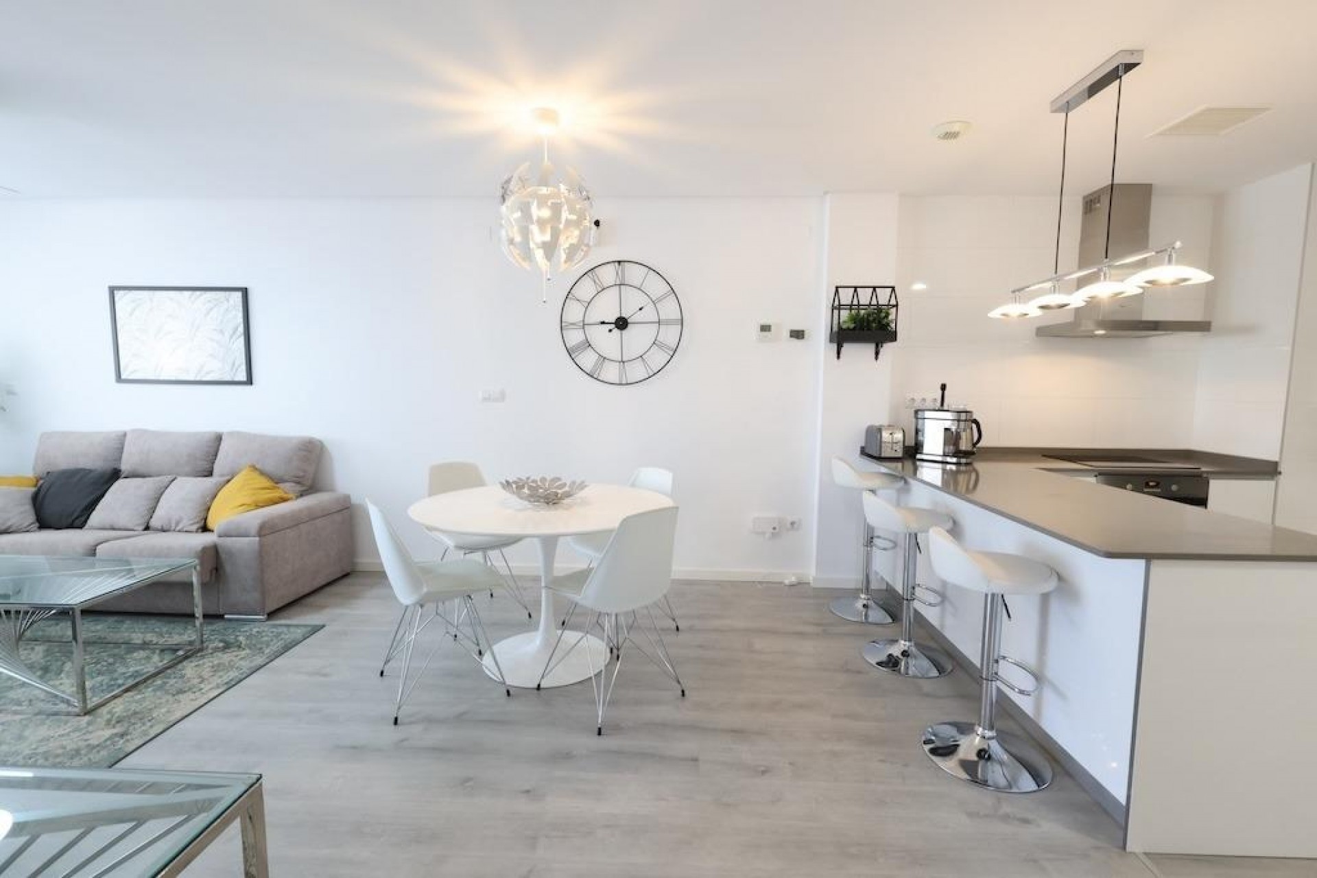 Återförsäljning - Apartment -
Orihuela Costa - Costa Blanca