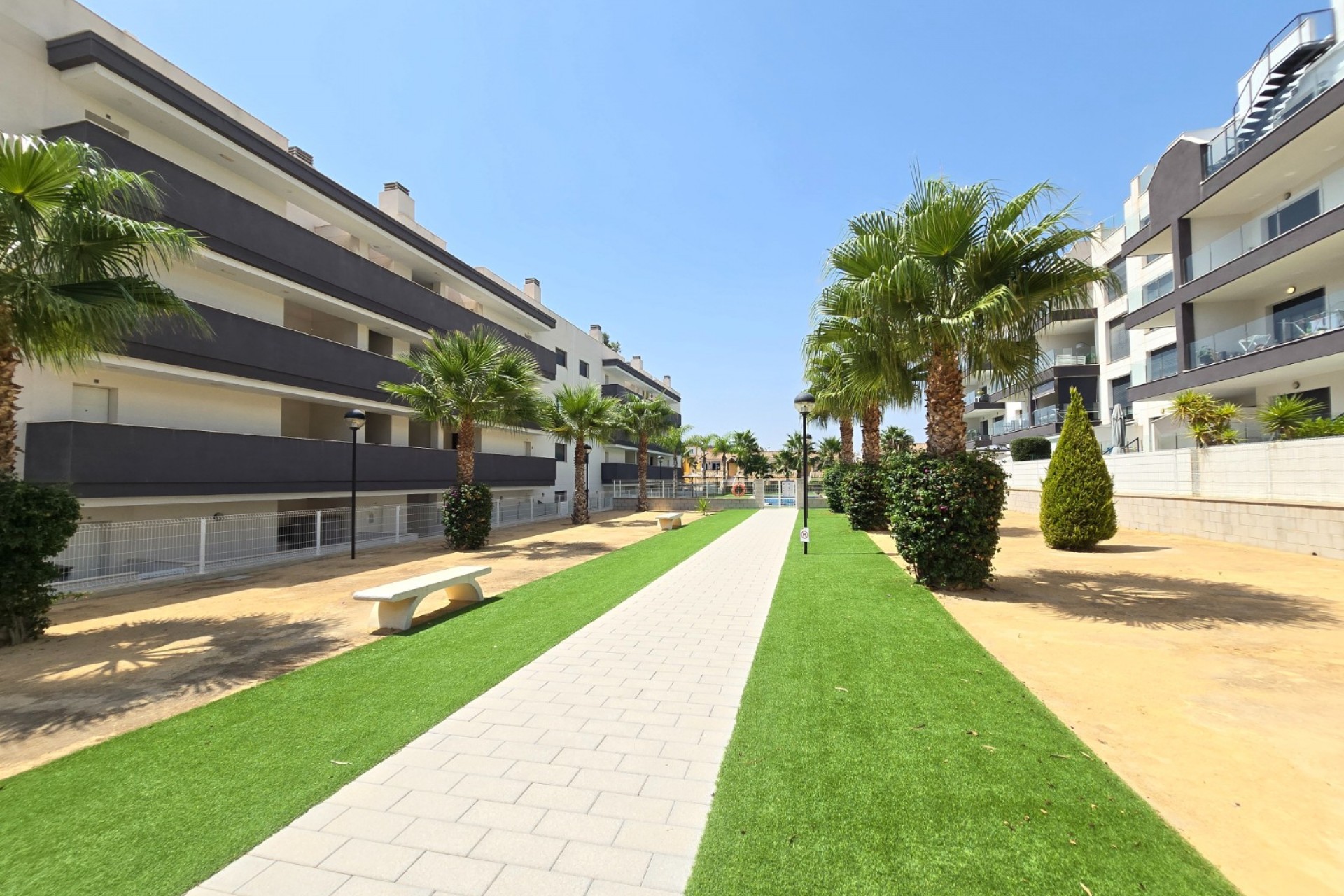 Återförsäljning - Apartment -
Orihuela Costa - Costa Blanca