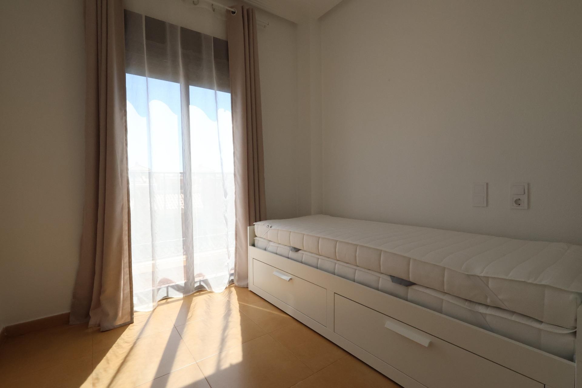 Återförsäljning - Apartment -
Orihuela Costa - Costa Blanca