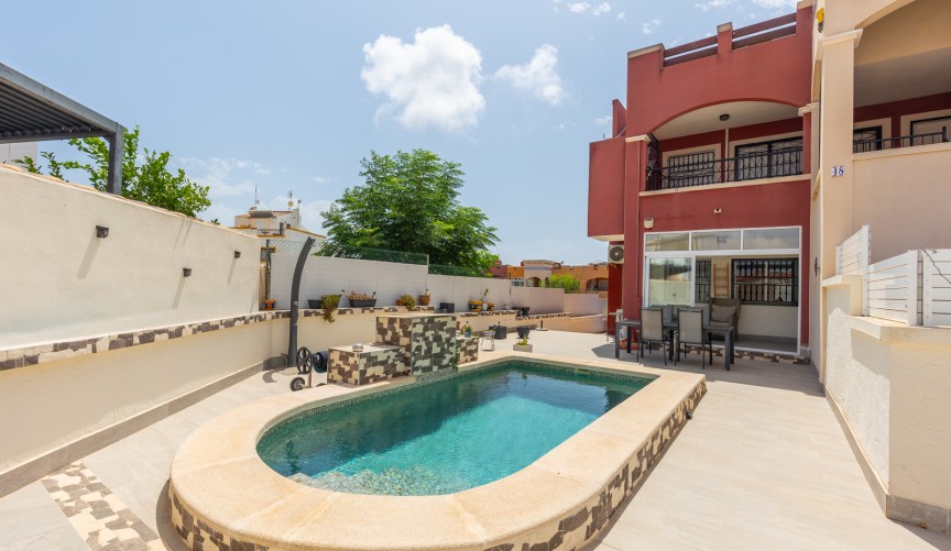 Återförsäljning - Apartment -
Orihuela Costa - Costa Blanca