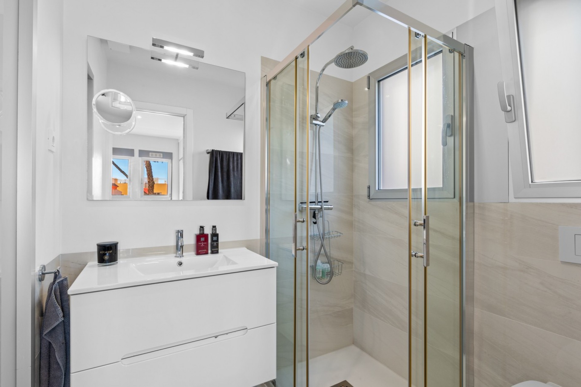 Återförsäljning - Apartment -
Orihuela Costa - Costa Blanca