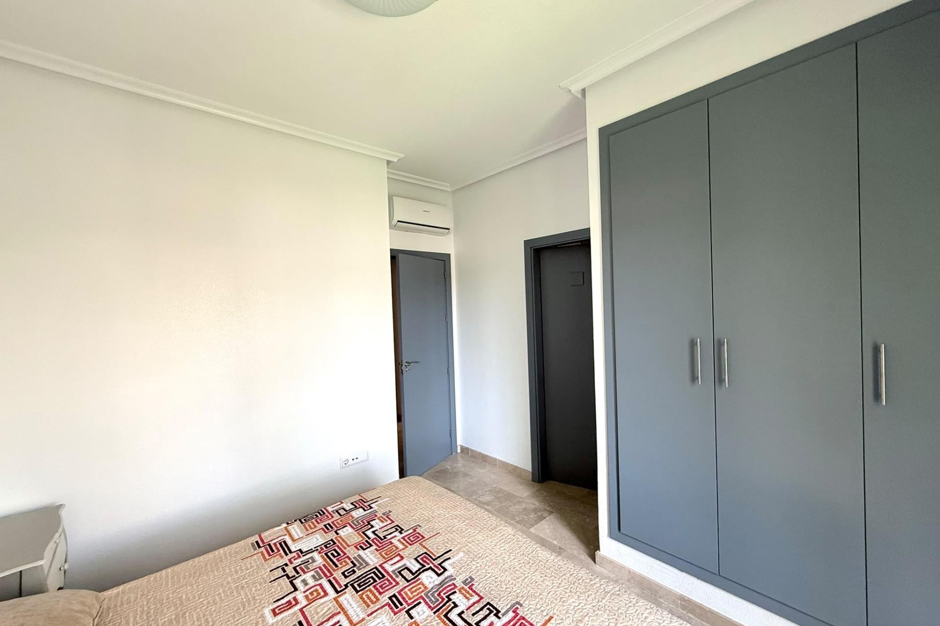 Återförsäljning - Apartment -
Orihuela Costa - Costa Blanca