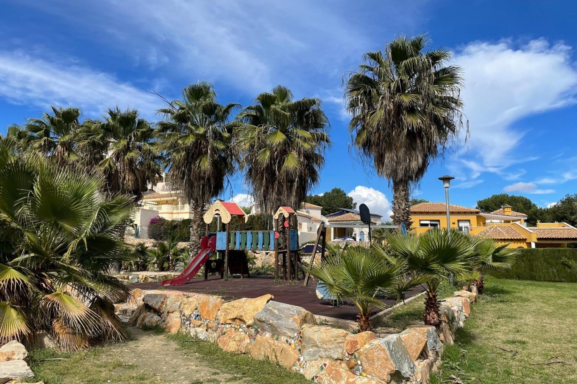 Återförsäljning - Apartment -
Orihuela Costa - Costa Blanca