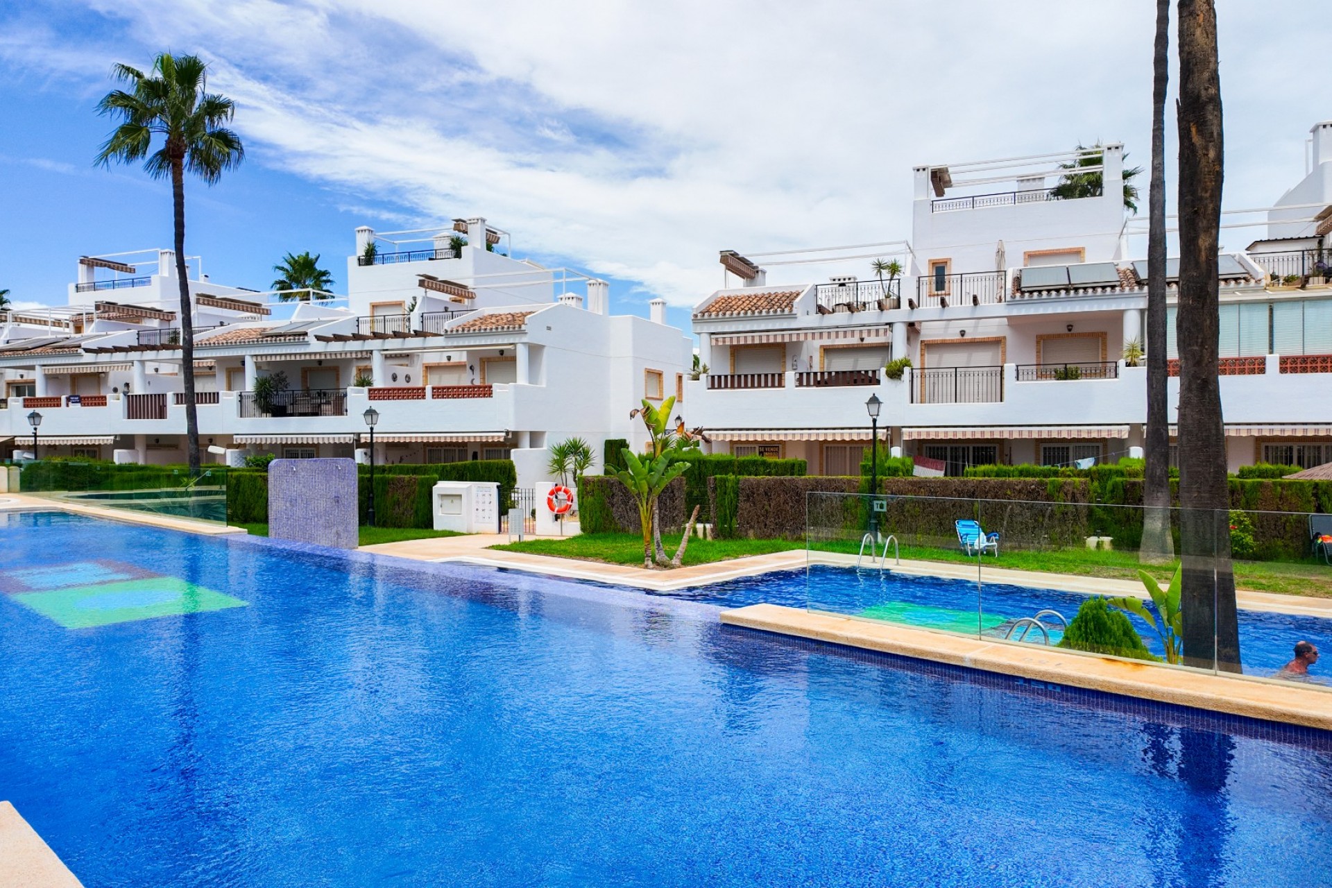 Återförsäljning - Apartment -
Orihuela Costa - Costa Blanca