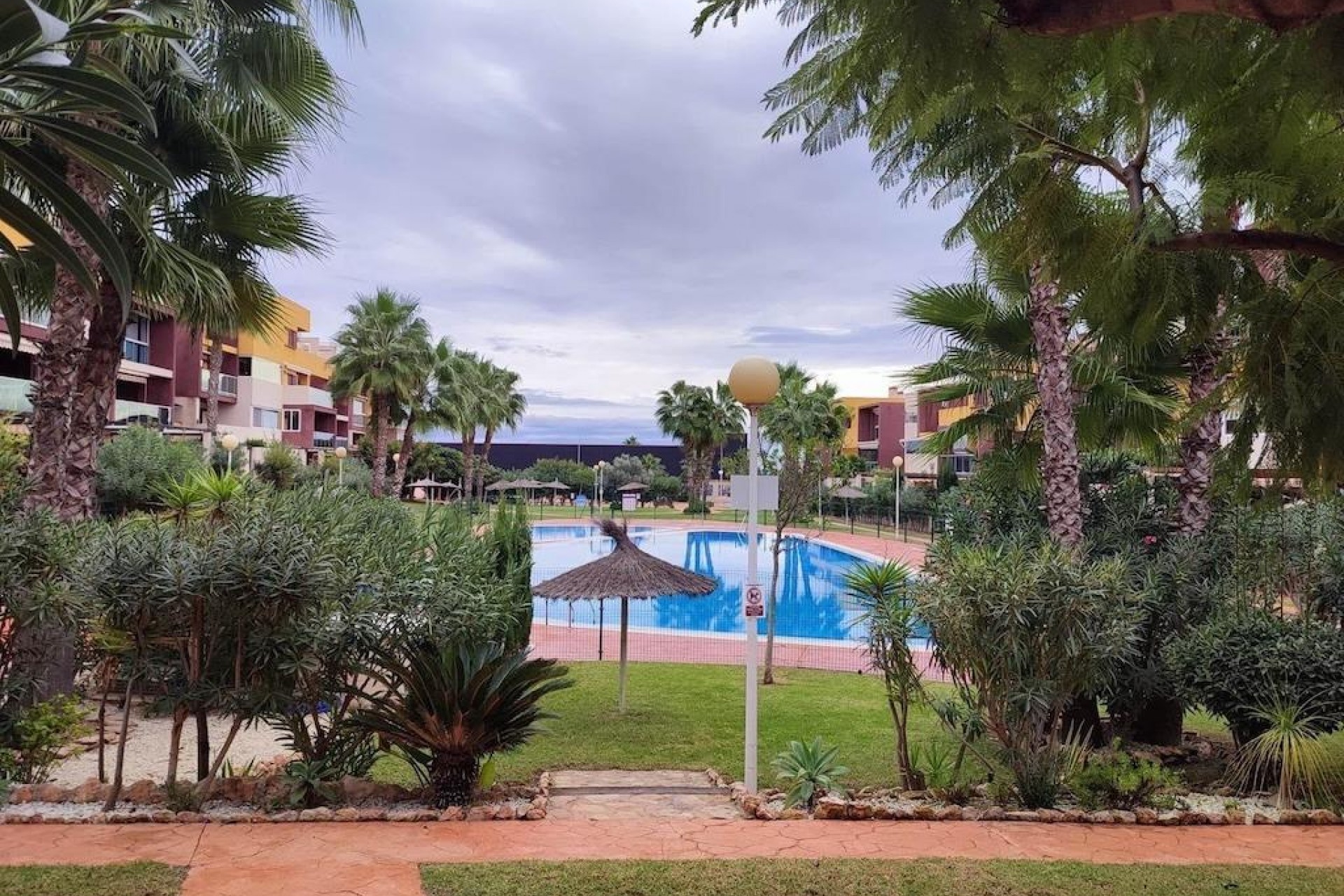 Återförsäljning - Apartment -
Orihuela Costa - Costa Blanca
