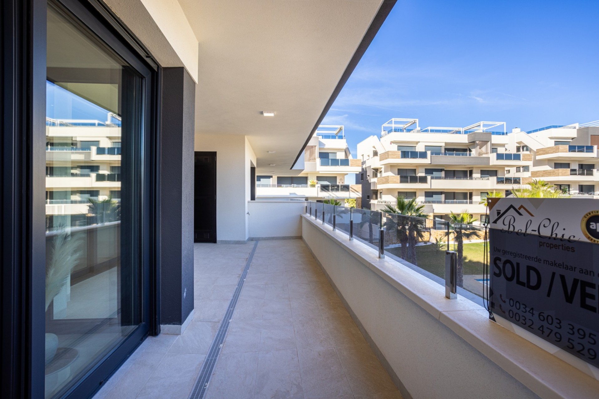 Återförsäljning - Apartment -
Orihuela Costa - Costa Blanca