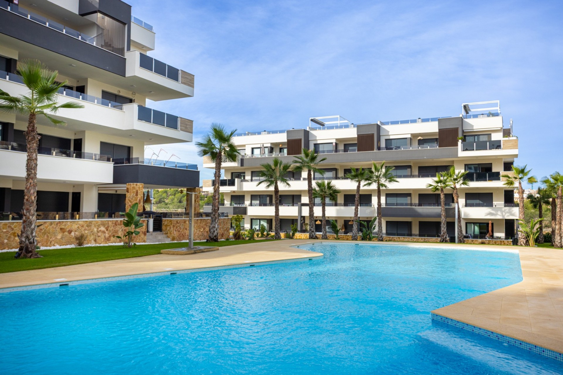 Återförsäljning - Apartment -
Orihuela Costa - Costa Blanca