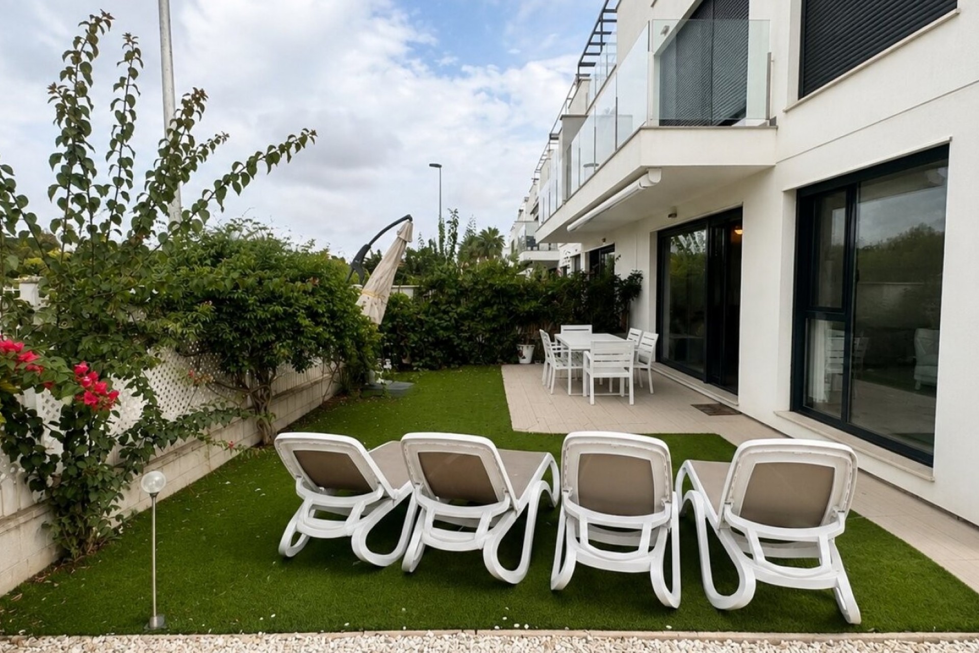 Återförsäljning - Apartment -
Orihuela Costa - Costa Blanca