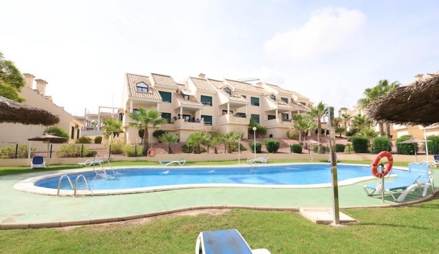 Återförsäljning - Apartment -
Orihuela Costa - Costa Blanca