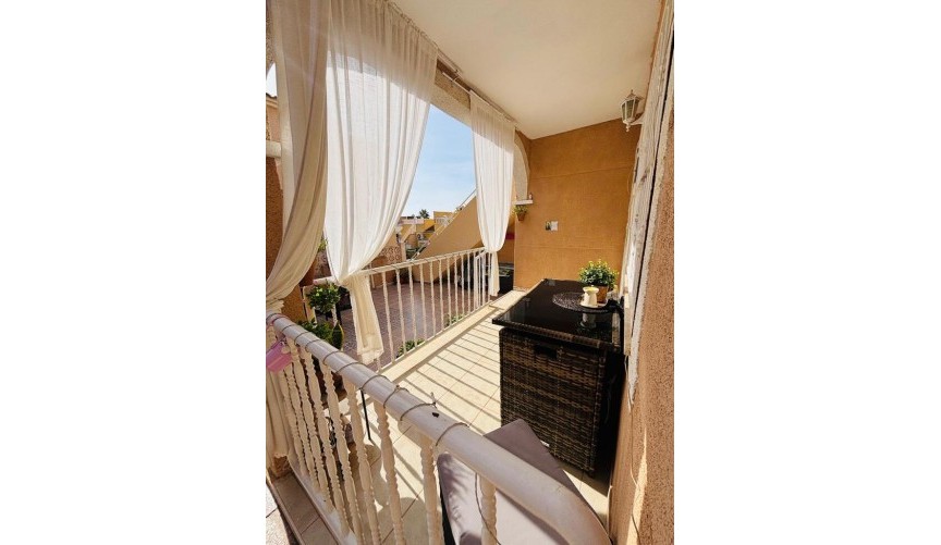 Återförsäljning - Apartment -
Orihuela Costa - Costa Blanca