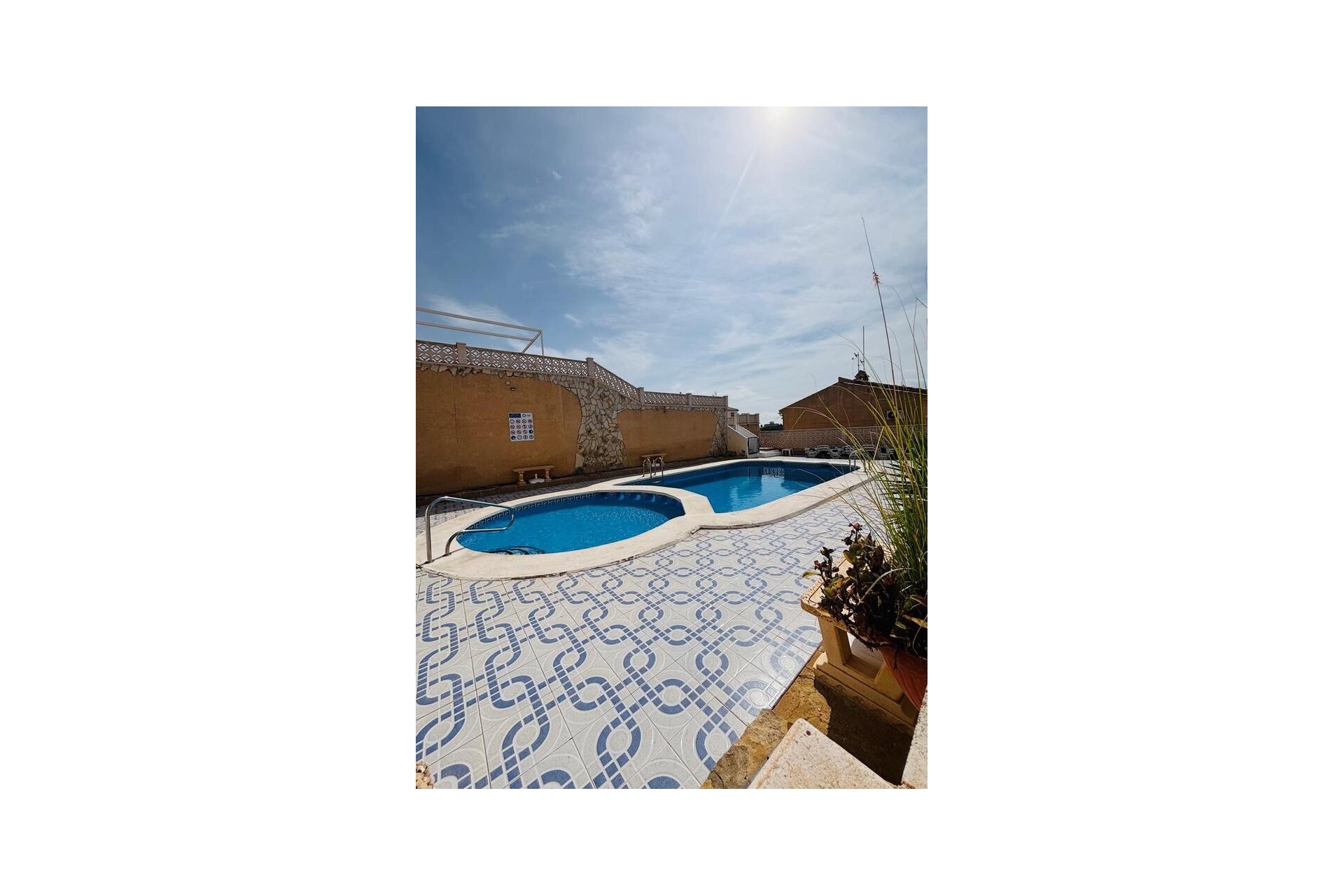 Återförsäljning - Apartment -
Orihuela Costa - Costa Blanca