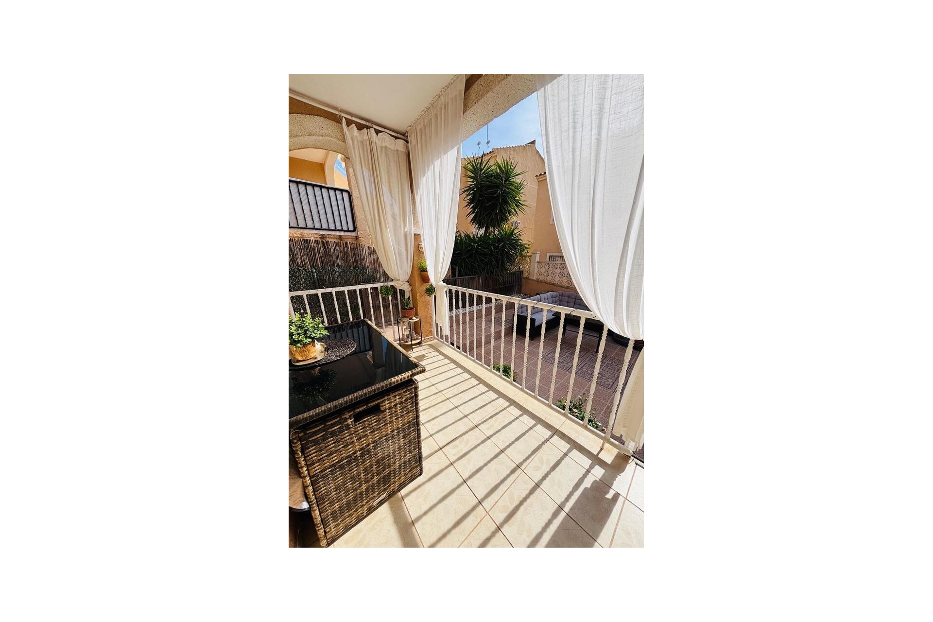 Återförsäljning - Apartment -
Orihuela Costa - Costa Blanca