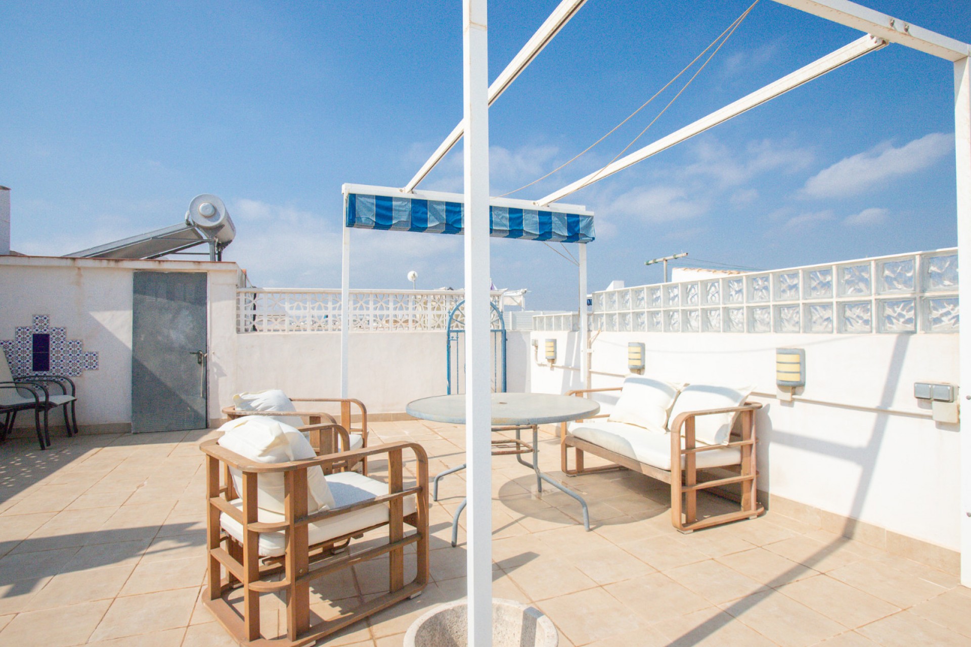 Återförsäljning - Apartment -
Orihuela Costa - Costa Blanca