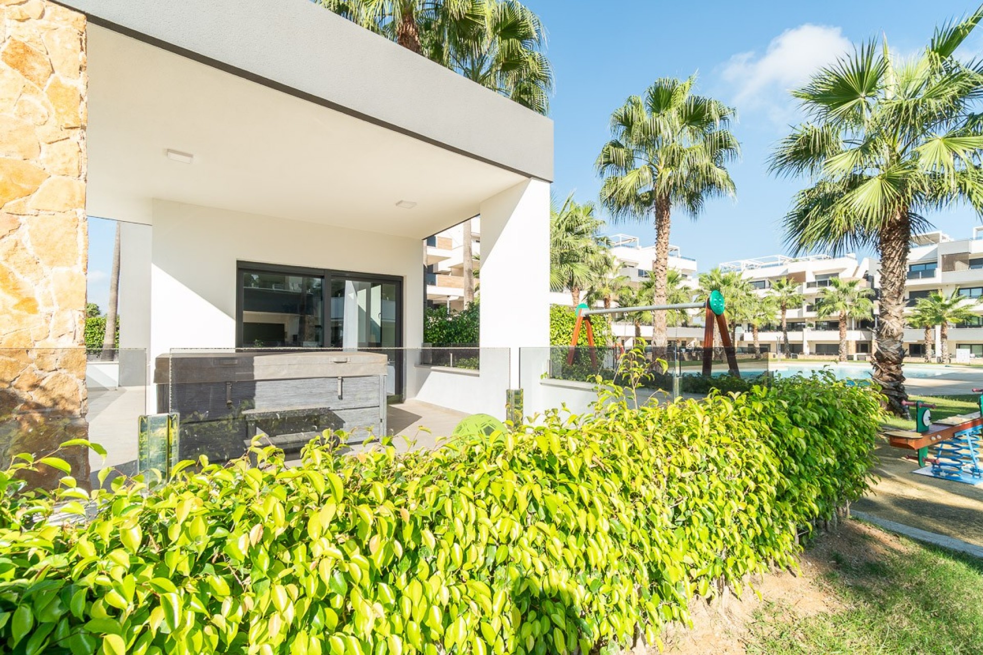 Återförsäljning - Apartment -
Orihuela Costa - Costa Blanca