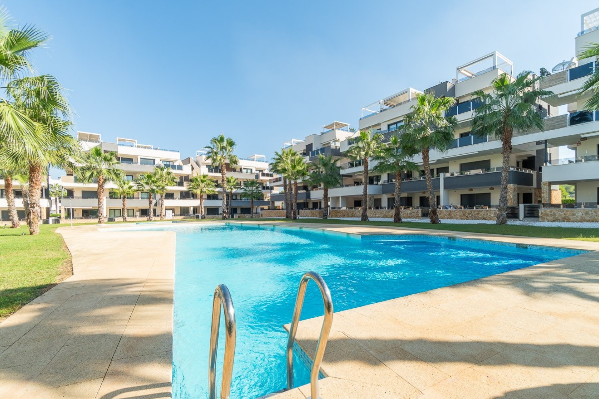 Återförsäljning - Apartment -
Orihuela Costa - Costa Blanca