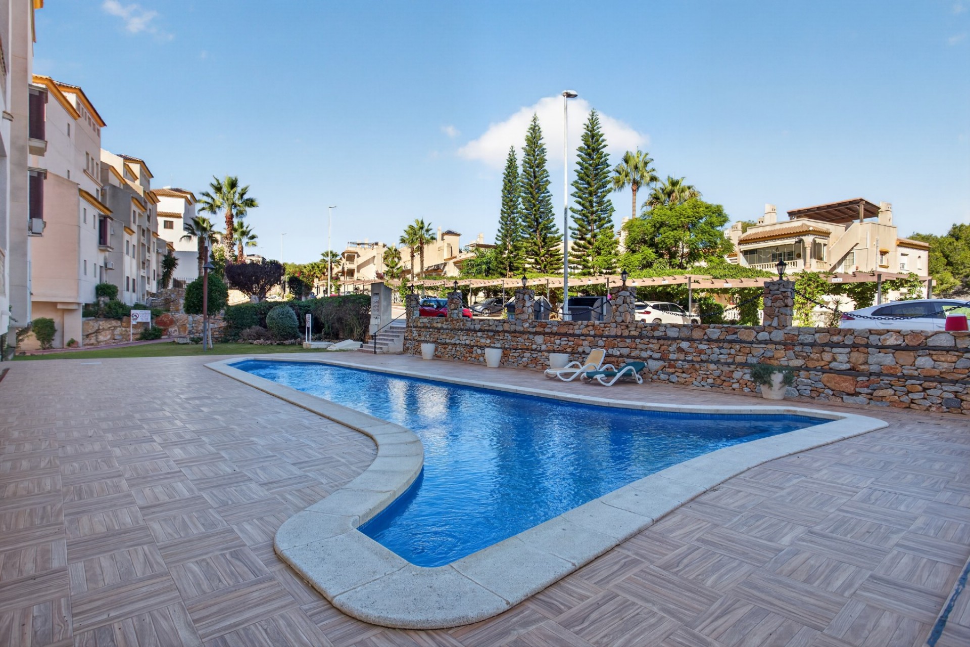 Återförsäljning - Apartment -
Orihuela Costa - Costa Blanca