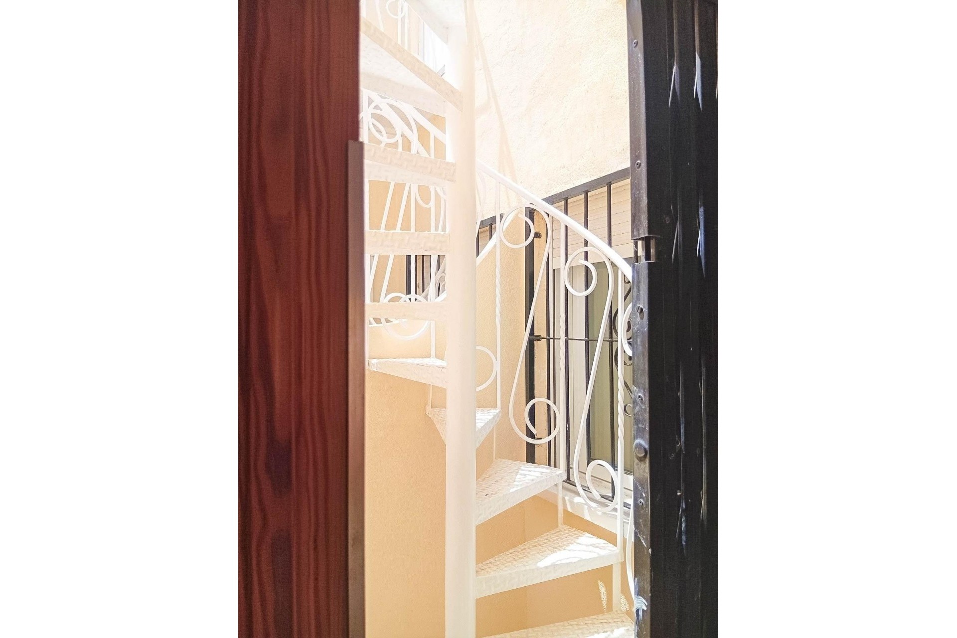 Återförsäljning - Apartment -
Orihuela Costa - La Florida