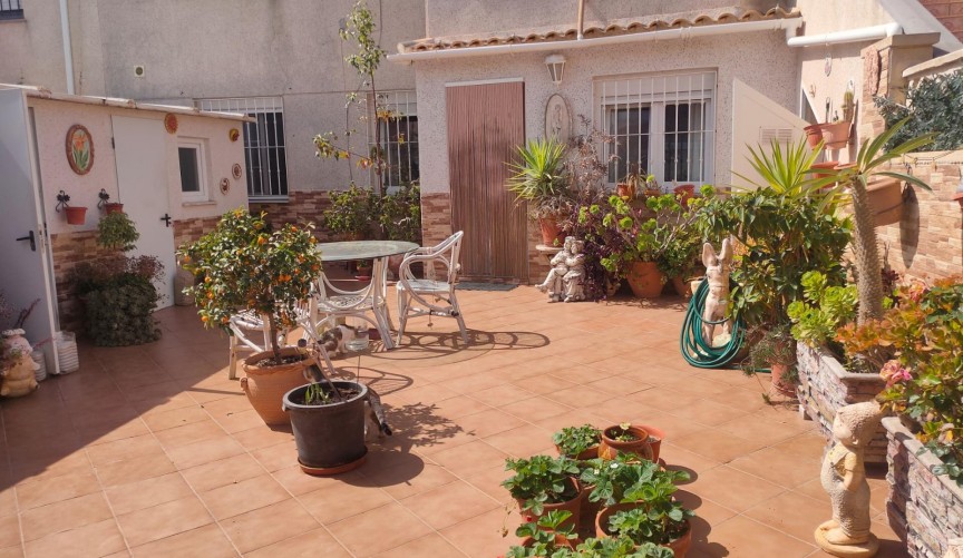 Återförsäljning - Apartment -
Orihuela Costa - La Regia