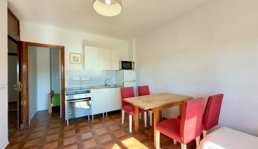Återförsäljning - Apartment -
Orihuela Costa - La Regia