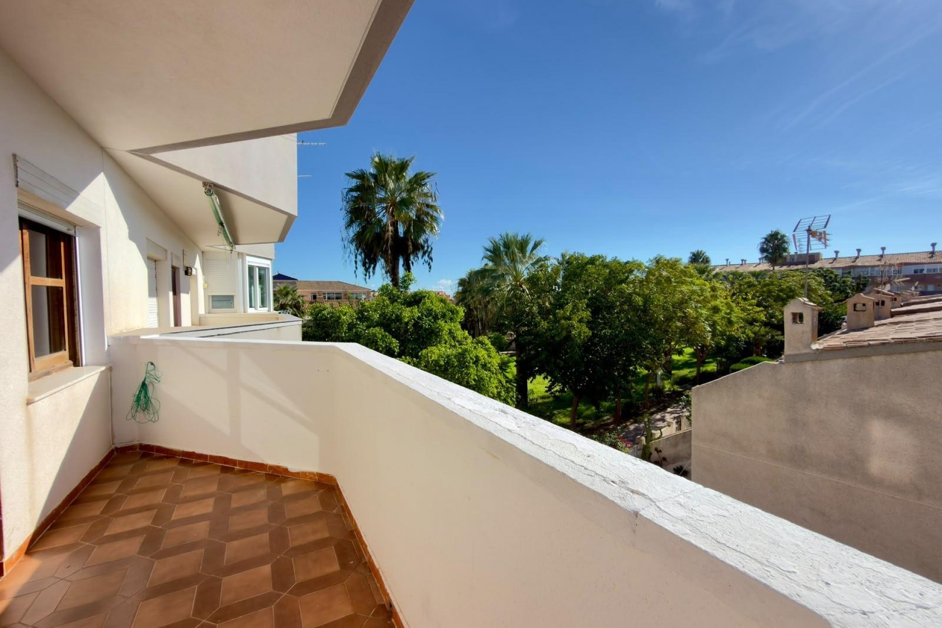 Återförsäljning - Apartment -
Orihuela Costa - La Regia