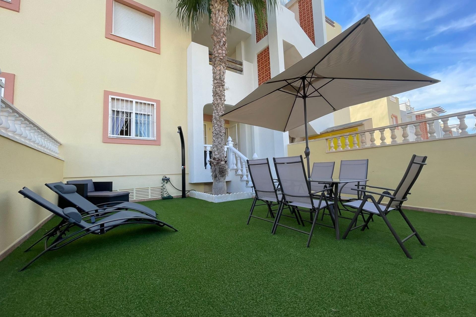 Återförsäljning - Apartment -
Orihuela Costa - La Zenia