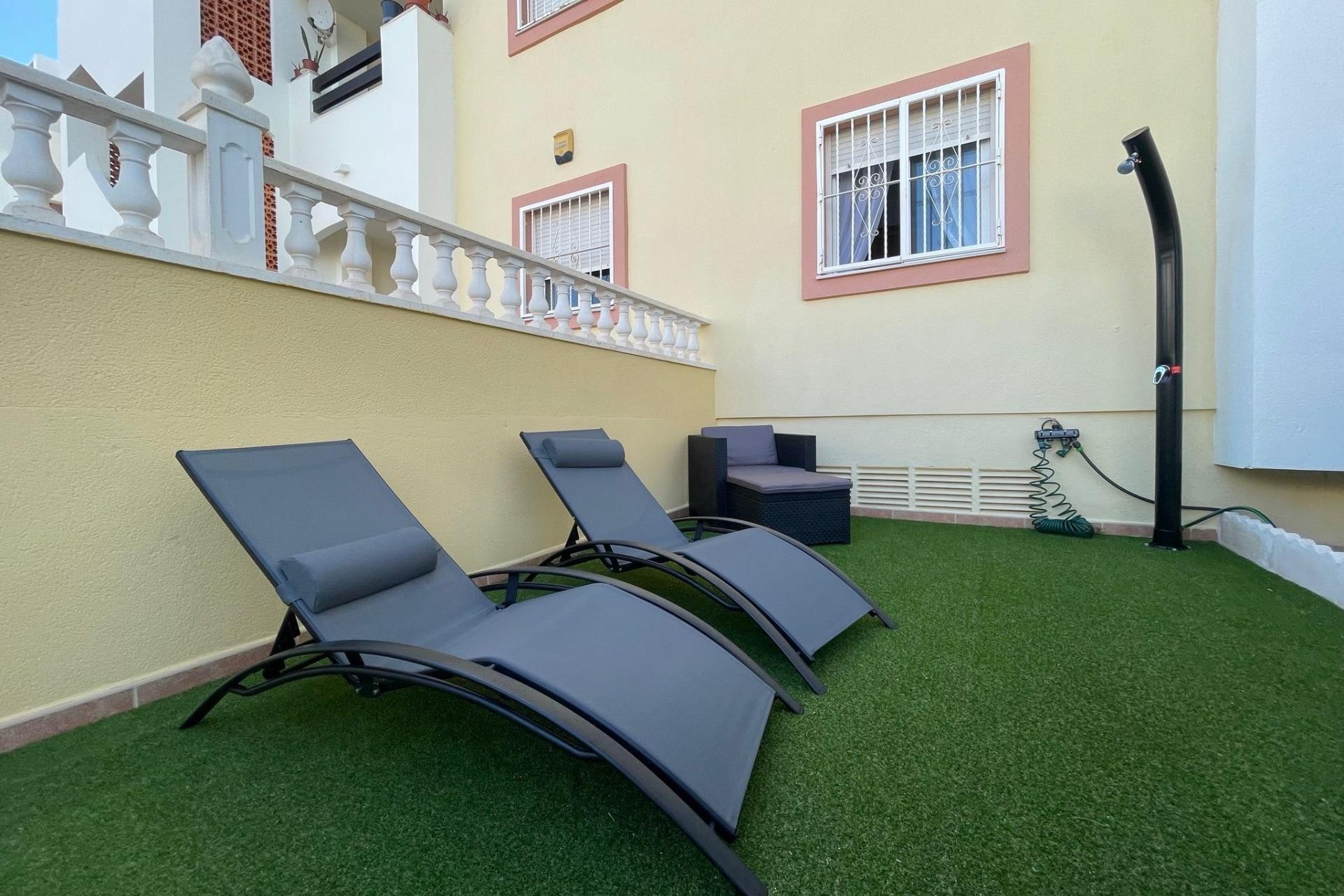 Återförsäljning - Apartment -
Orihuela Costa - La Zenia