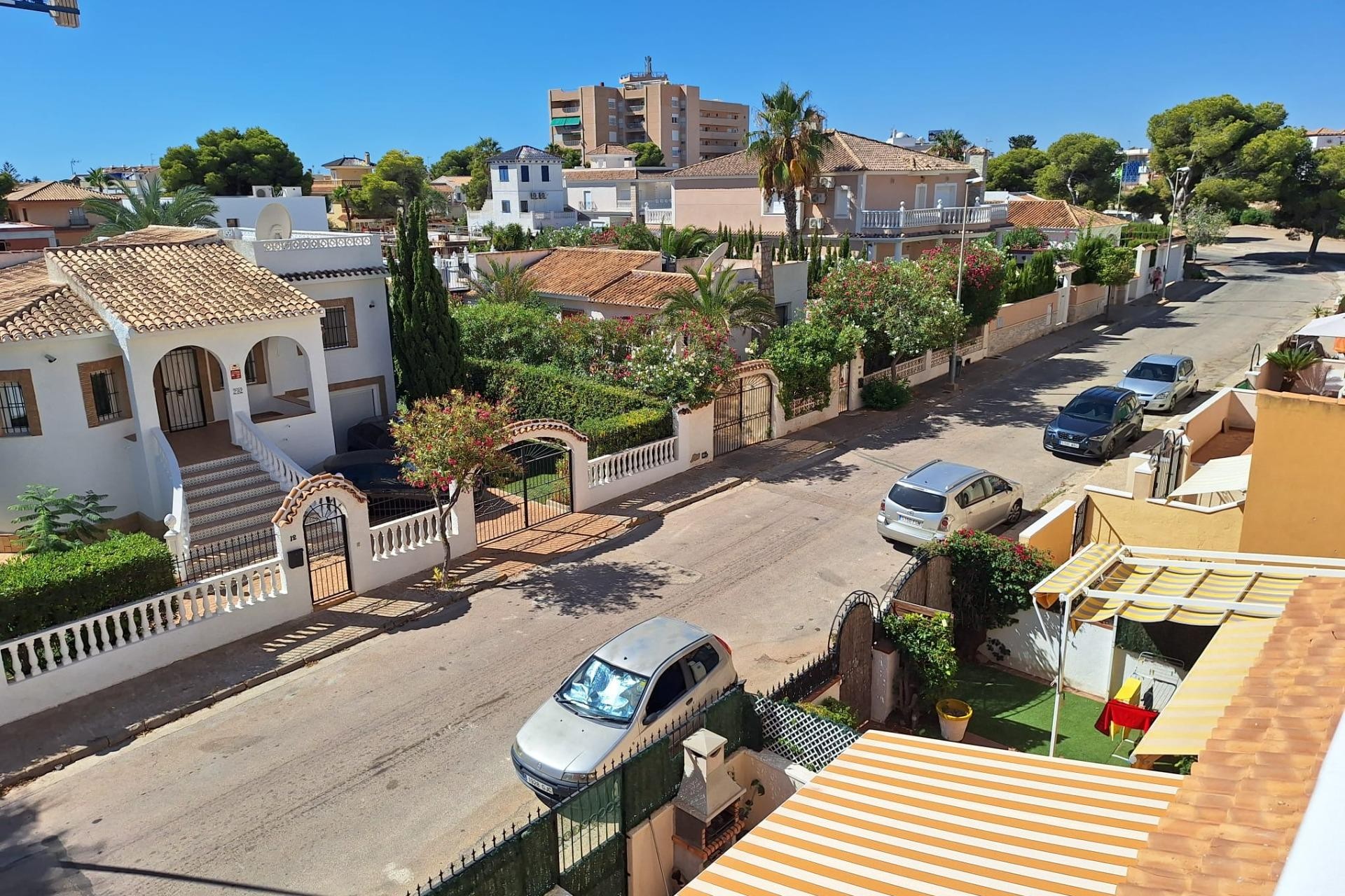 Återförsäljning - Apartment -
Orihuela Costa - La Zenia