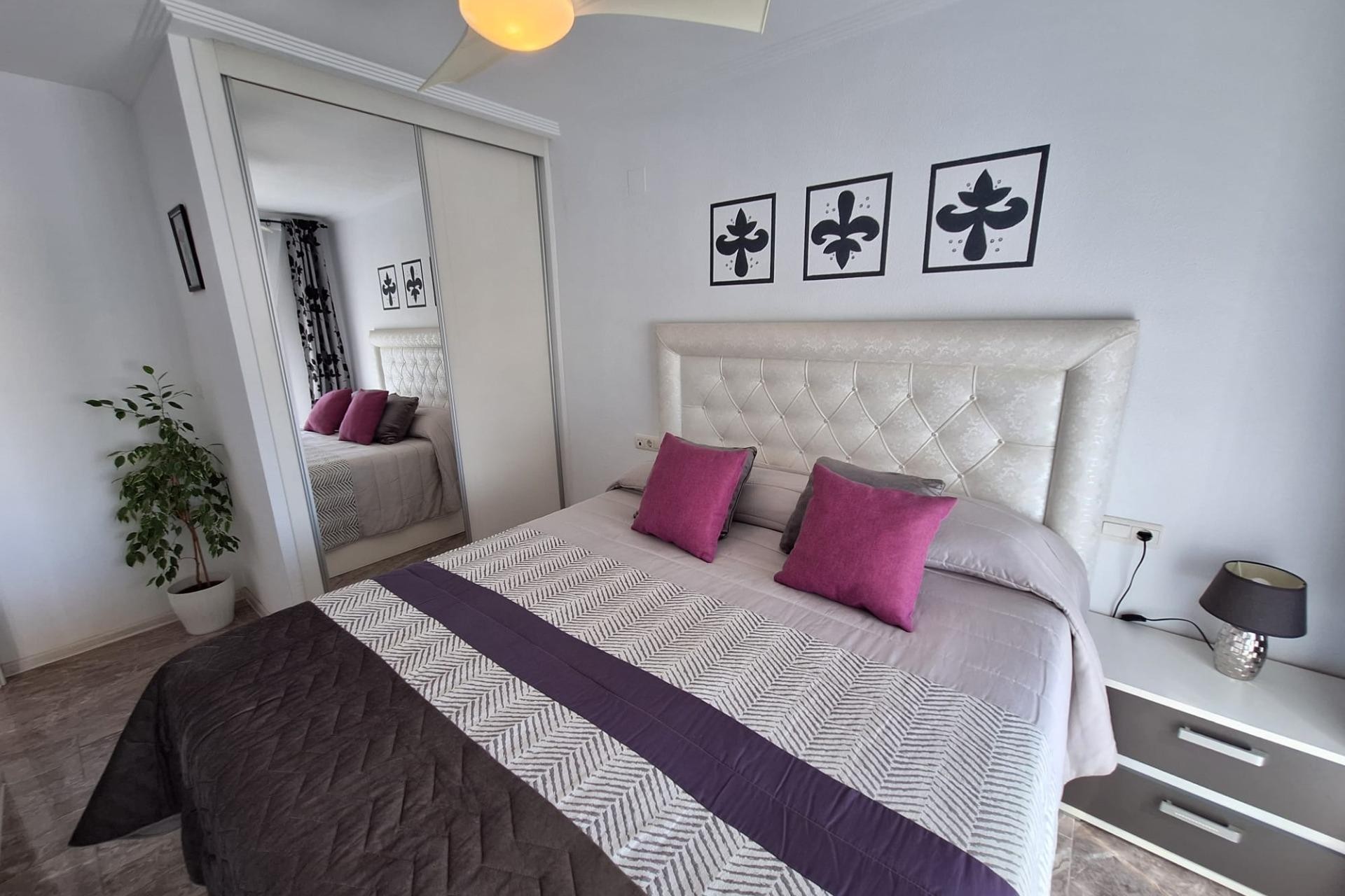 Återförsäljning - Apartment -
Orihuela Costa - La Zenia