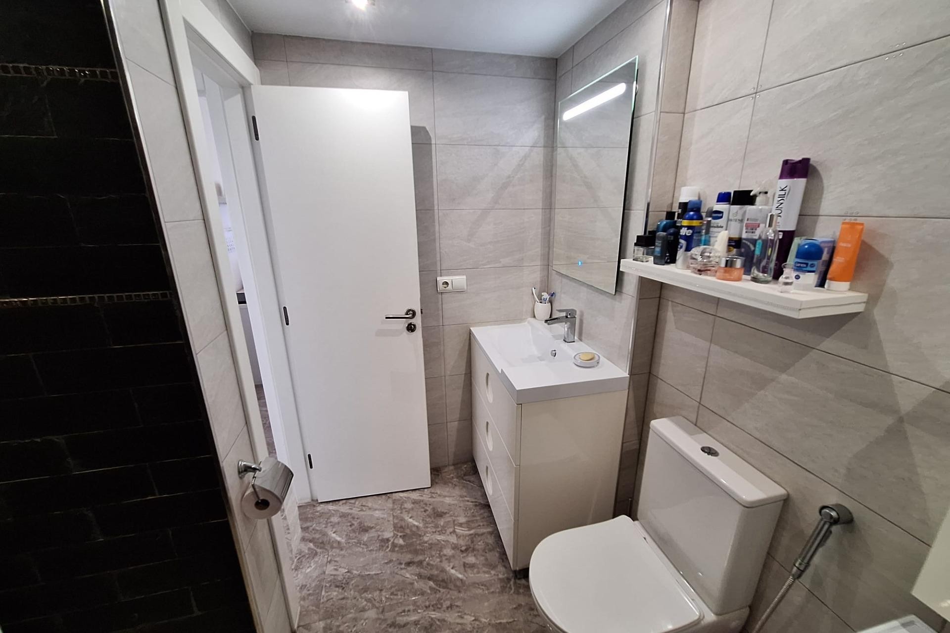 Återförsäljning - Apartment -
Orihuela Costa - La Zenia