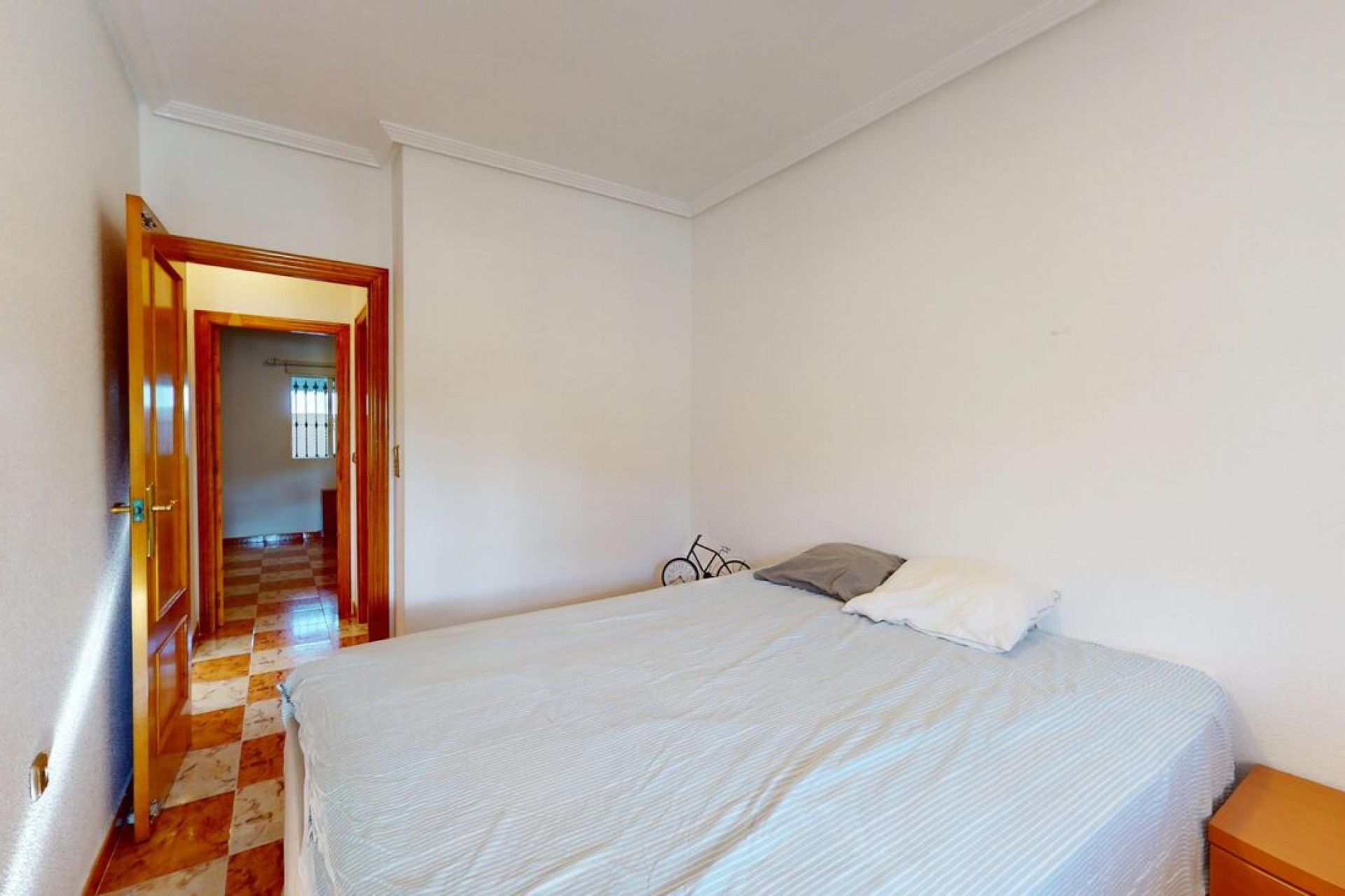 Återförsäljning - Apartment -
Orihuela Costa - La Zenia