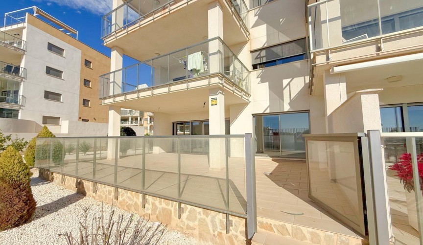 Återförsäljning - Apartment -
Orihuela Costa - La Zenia