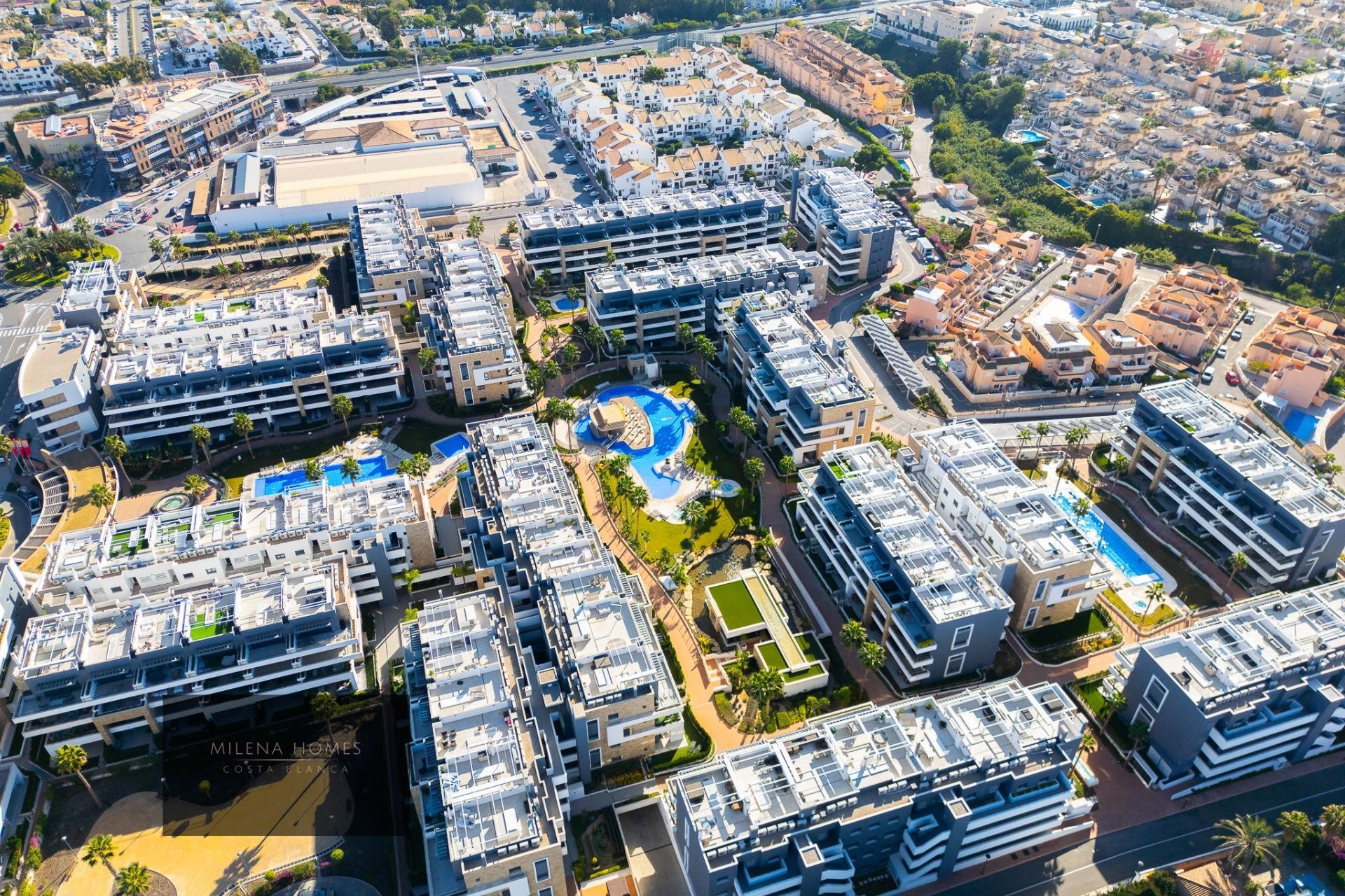 Återförsäljning - Apartment -
Orihuela Costa - La Zenia