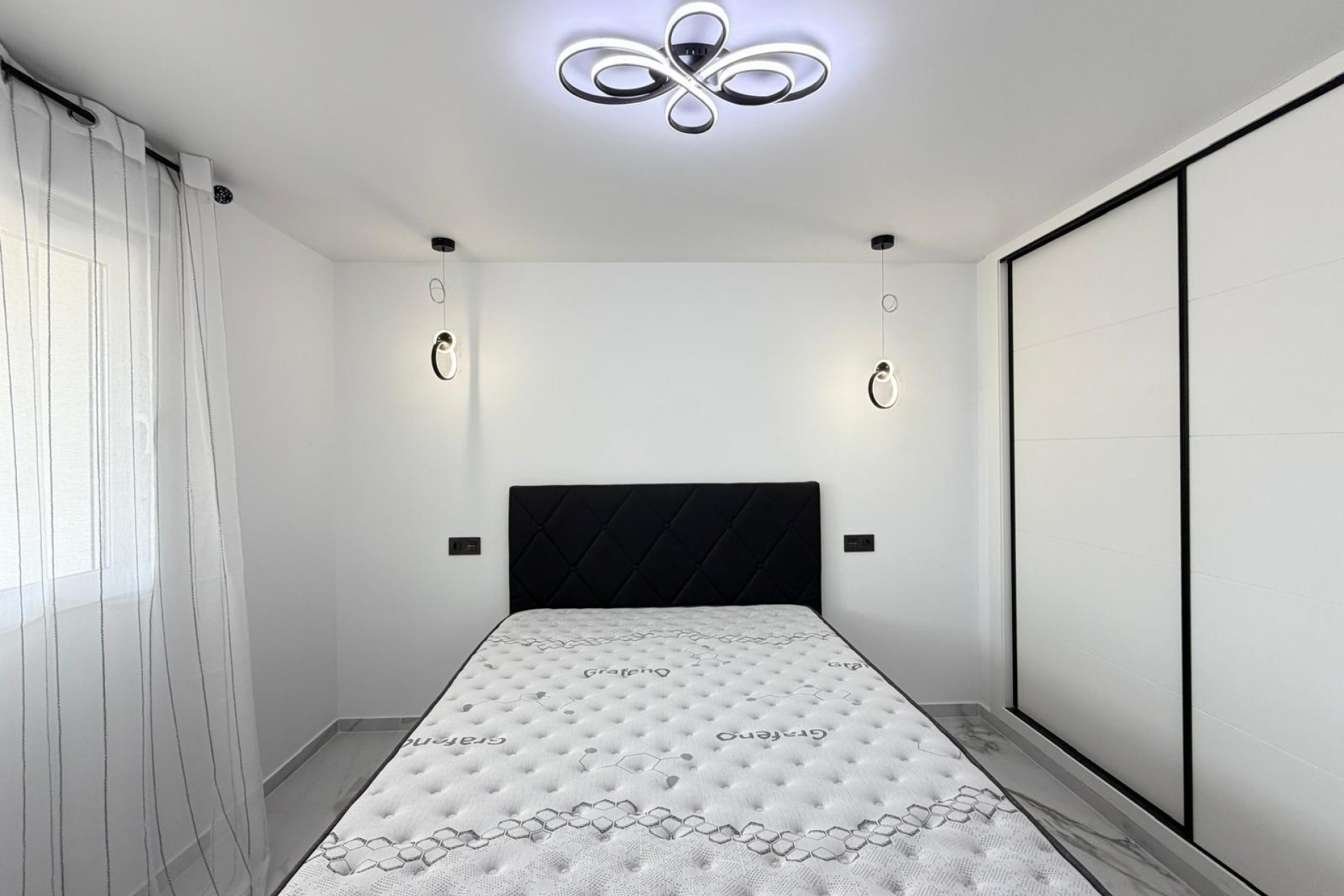 Återförsäljning - Apartment -
Orihuela Costa - La Zenia